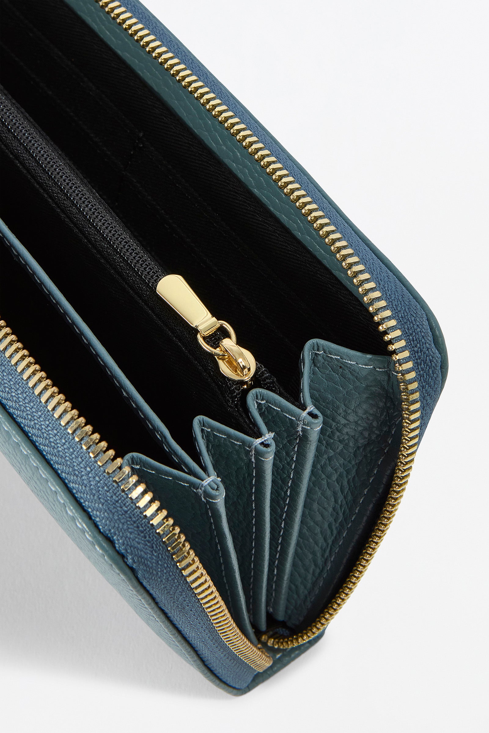 LARGE WALLET