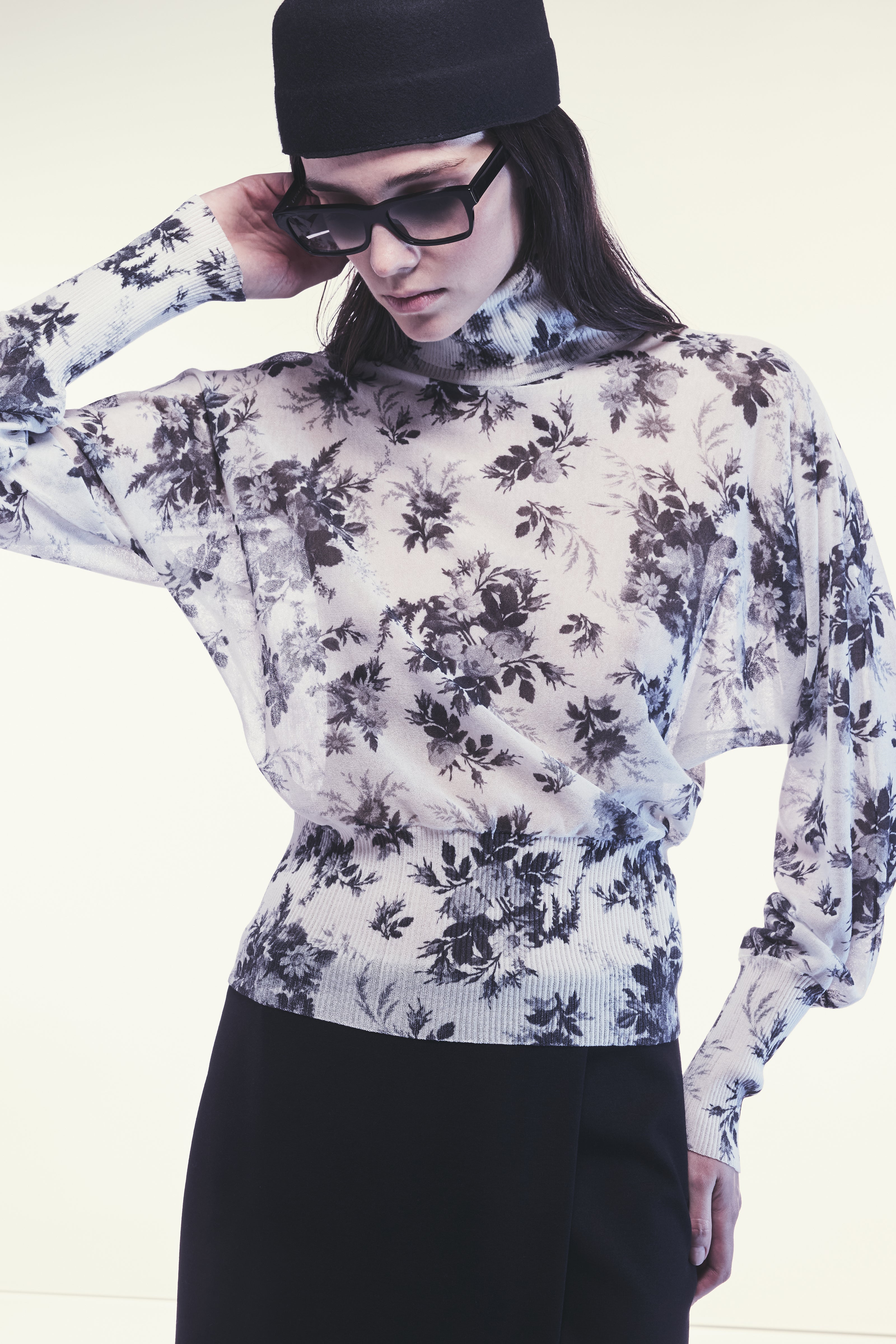 LENORA KNITWEAR