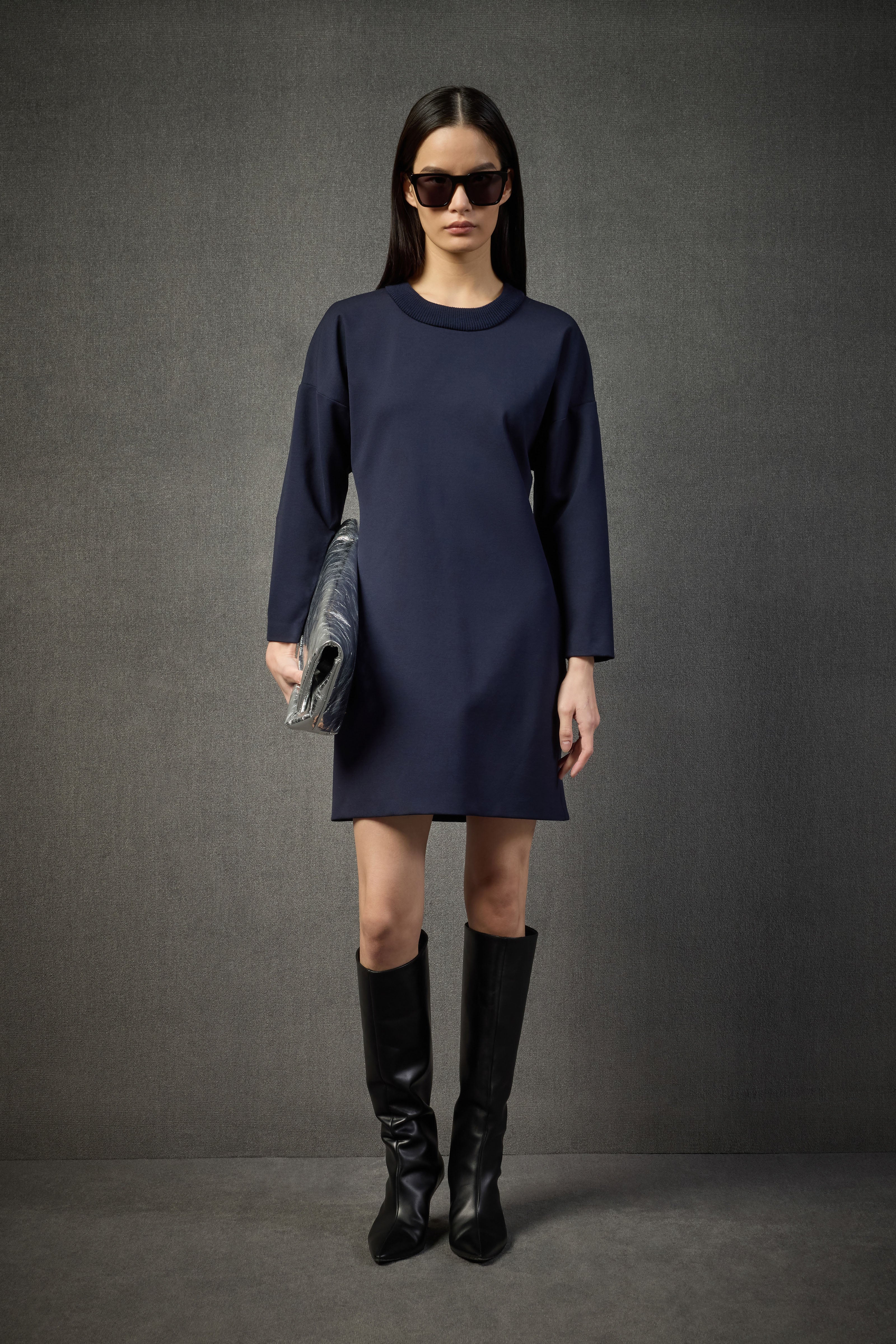 ROBE LINDA