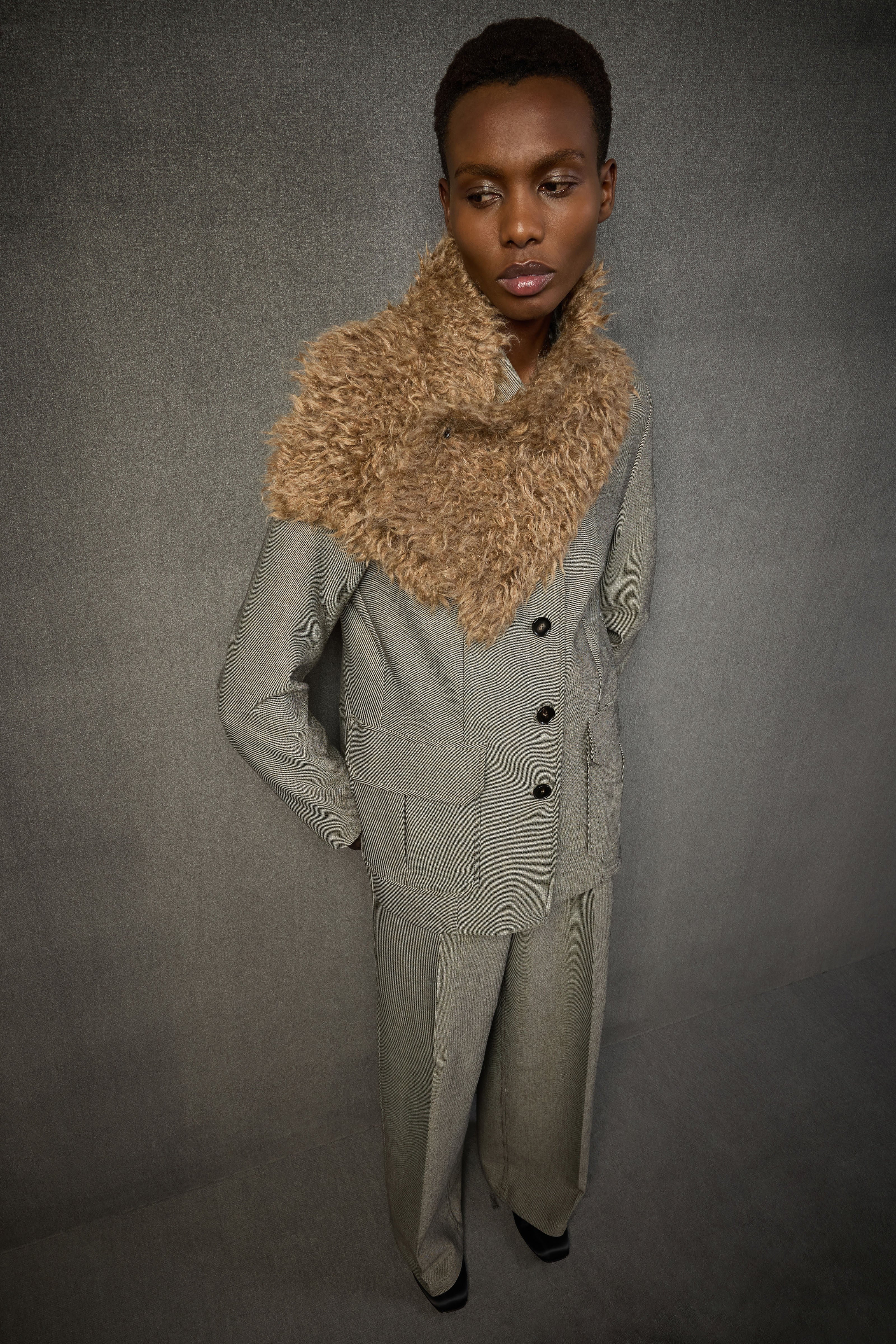 OSTIN JACKET