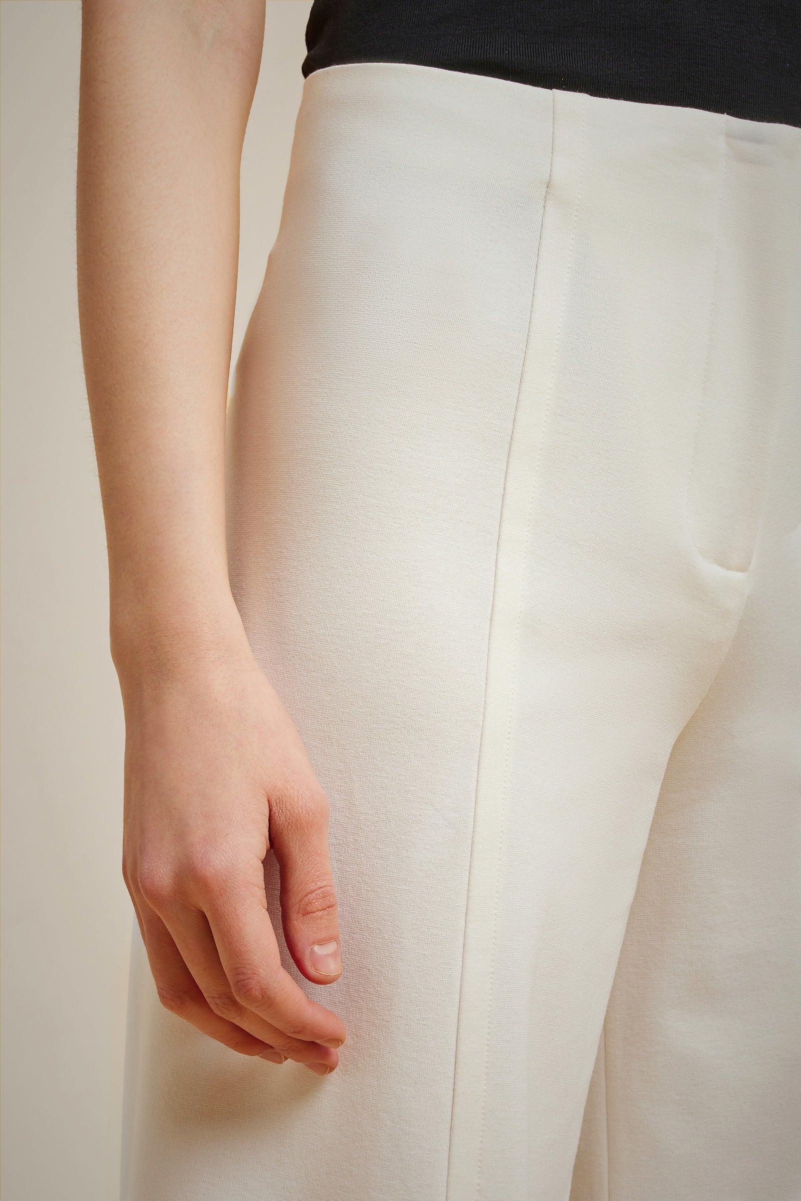 PANTALONE GAMBA AMPIA