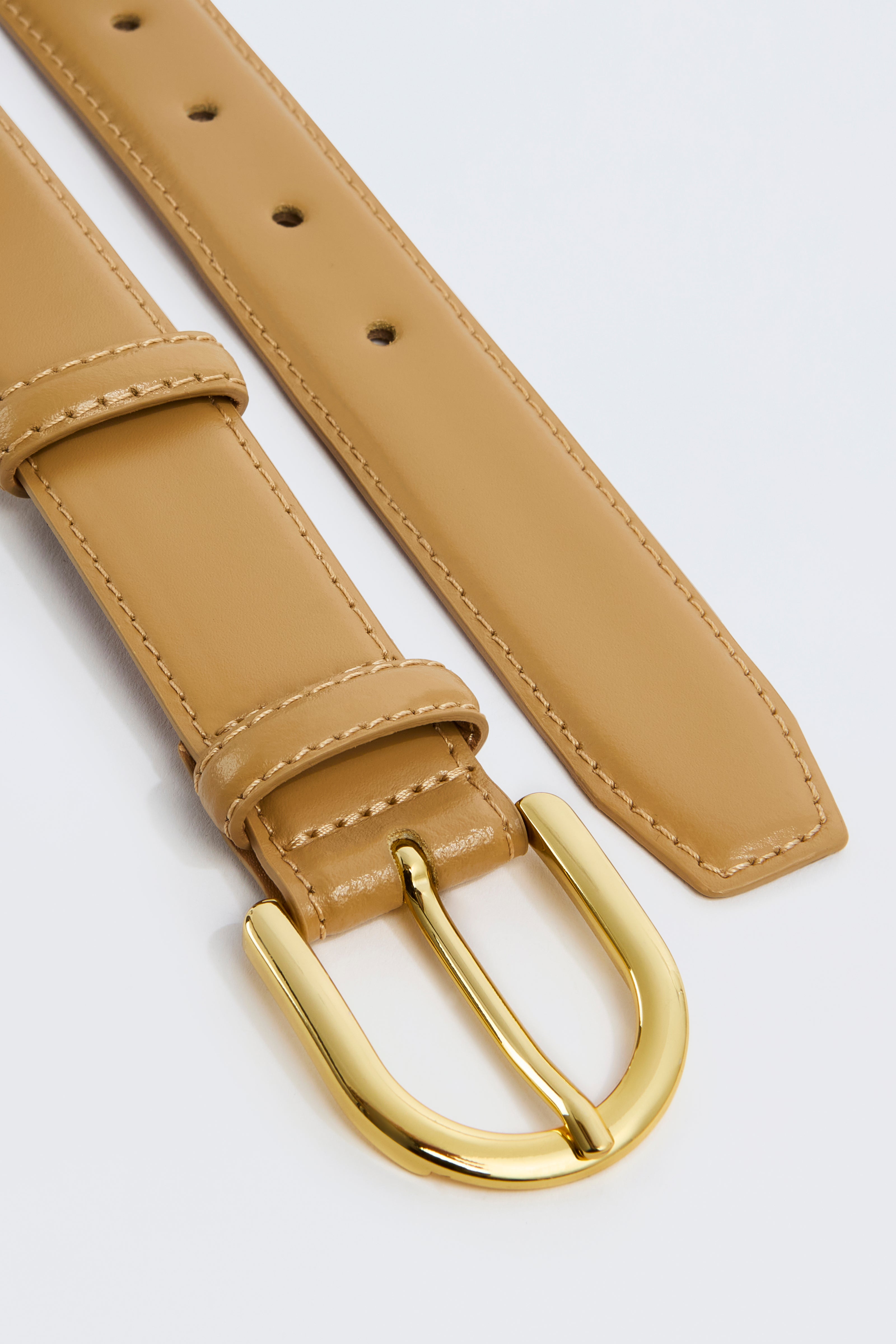 GOLD BUCKLE BELT