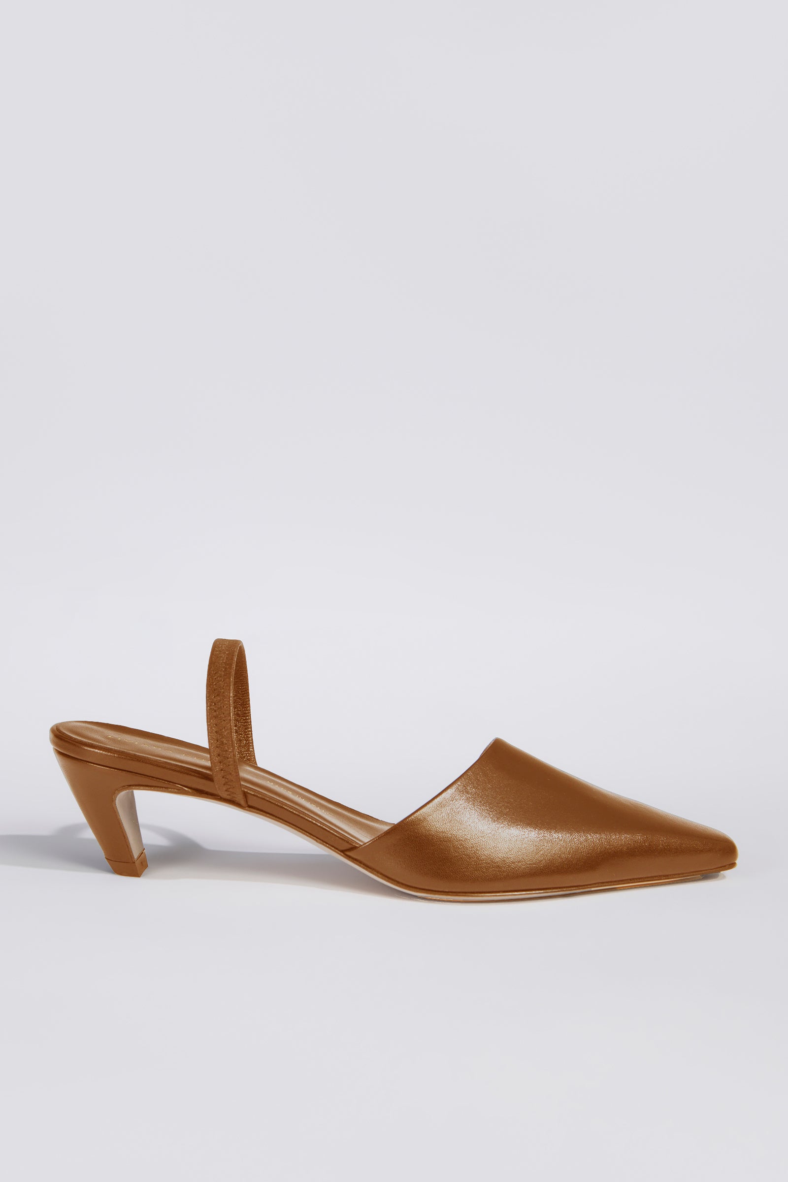 PUMPS FORMA SFILATA