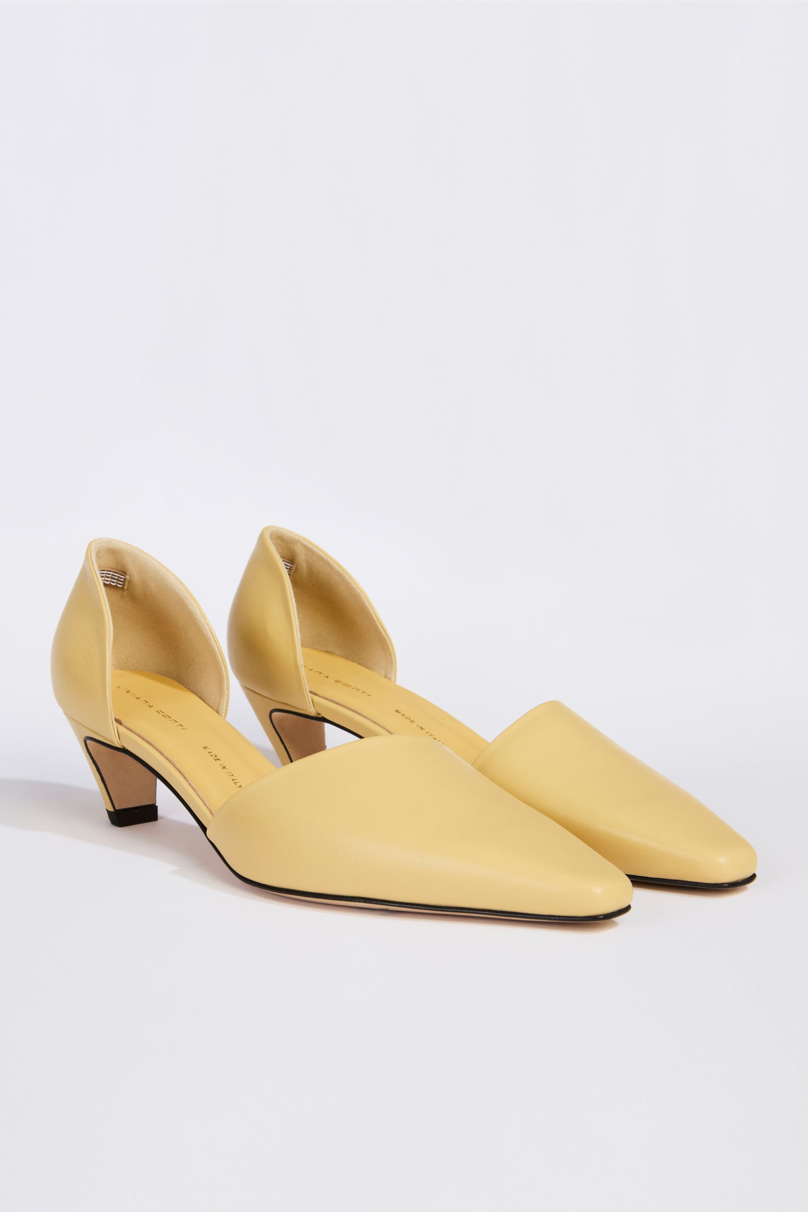 PUMPS FORMA SFILATA