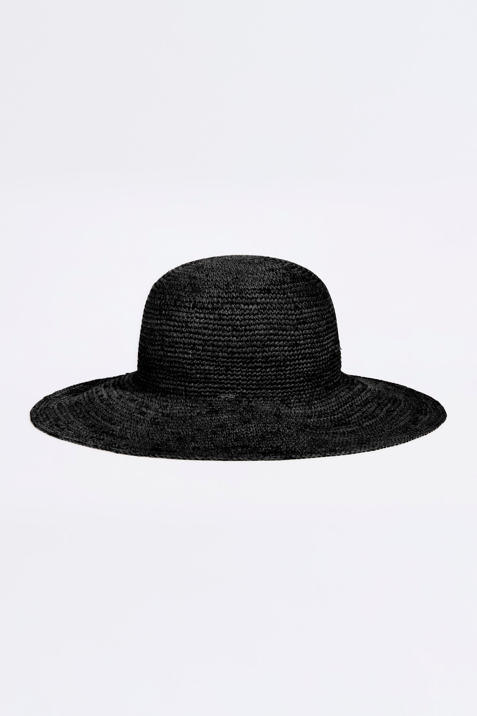 WIDE-BRIMMED HAT