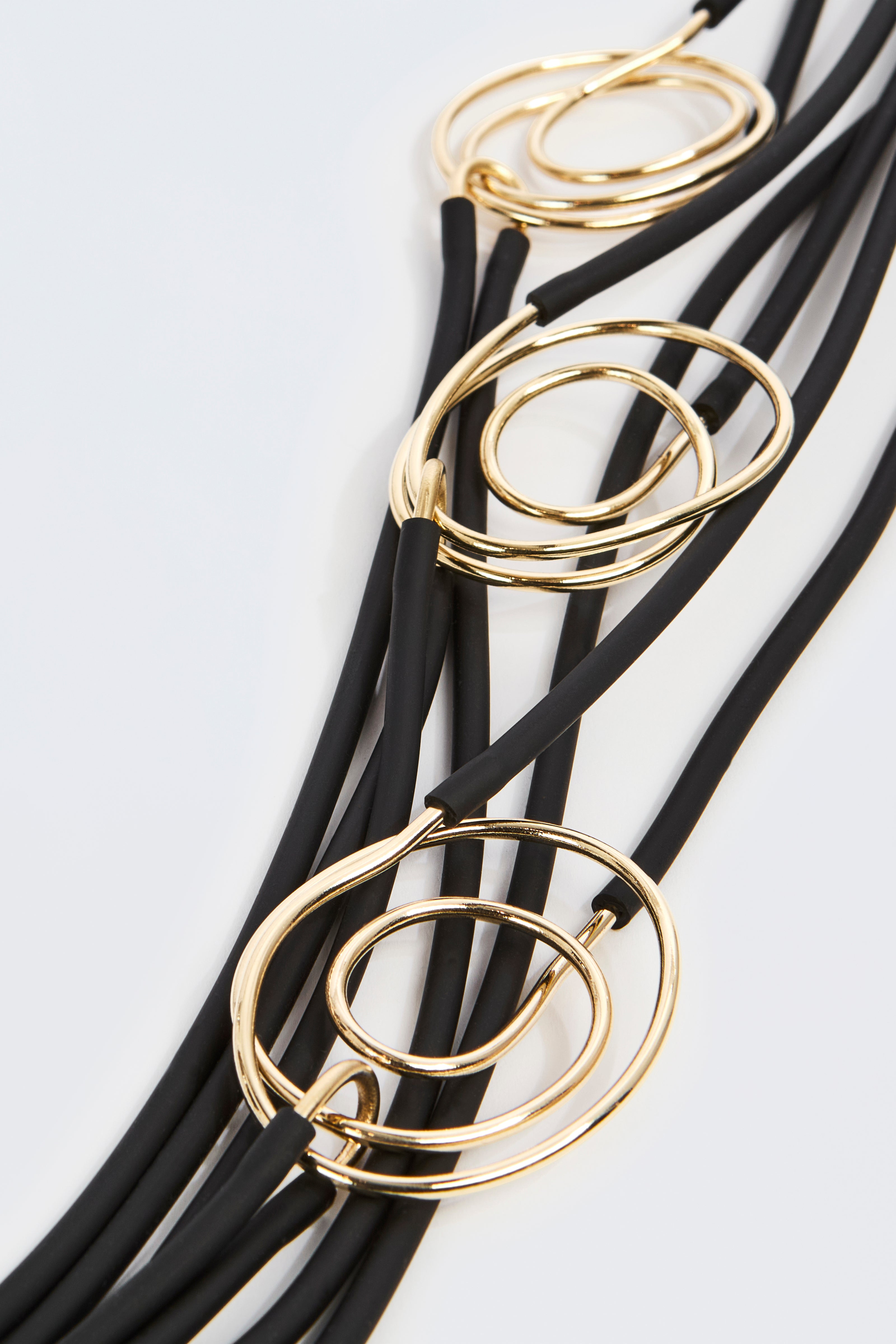 MULTI-STRAND LONG NECKLACE | Liviana Conti