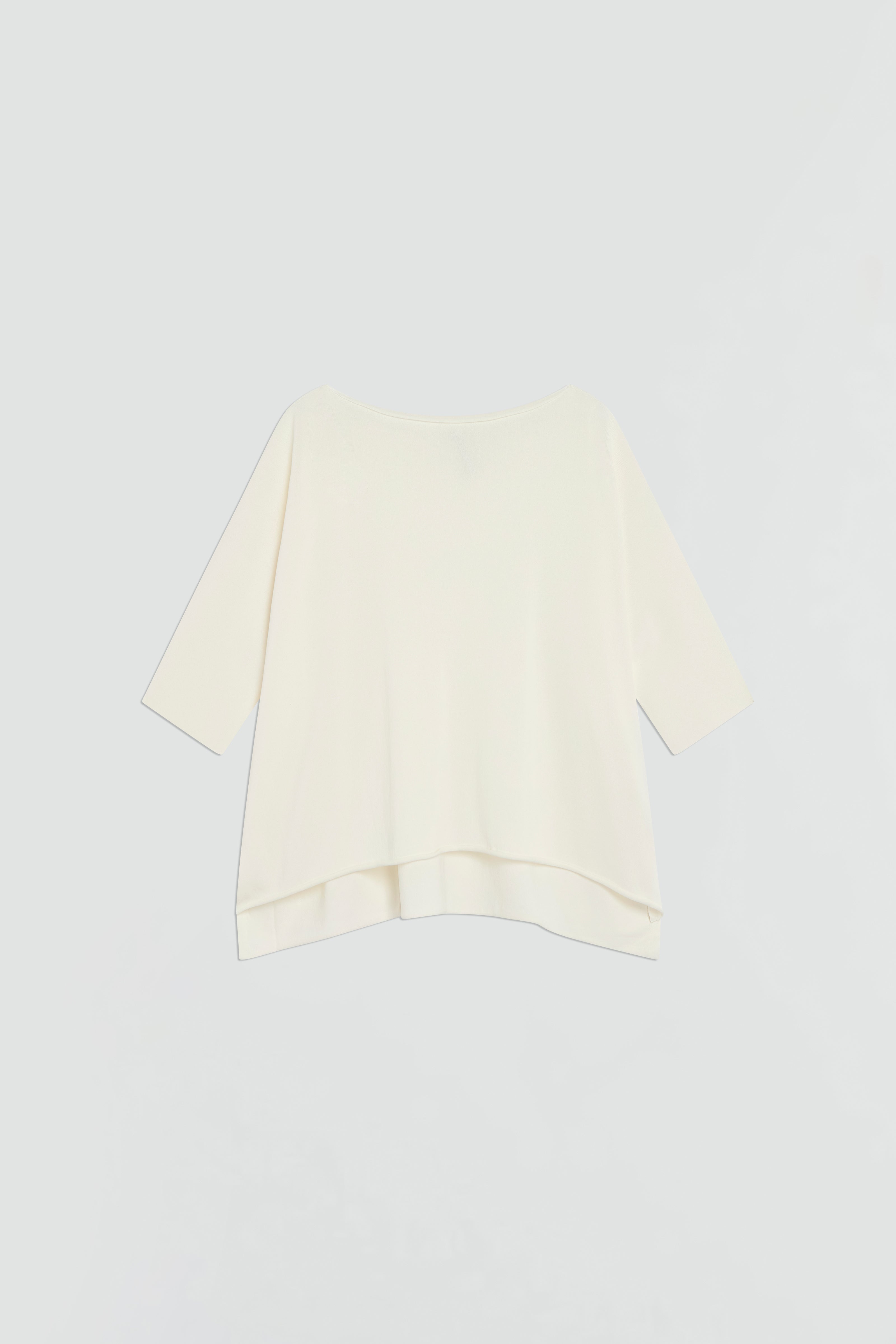 MAGLIA OVER A KIMONO
