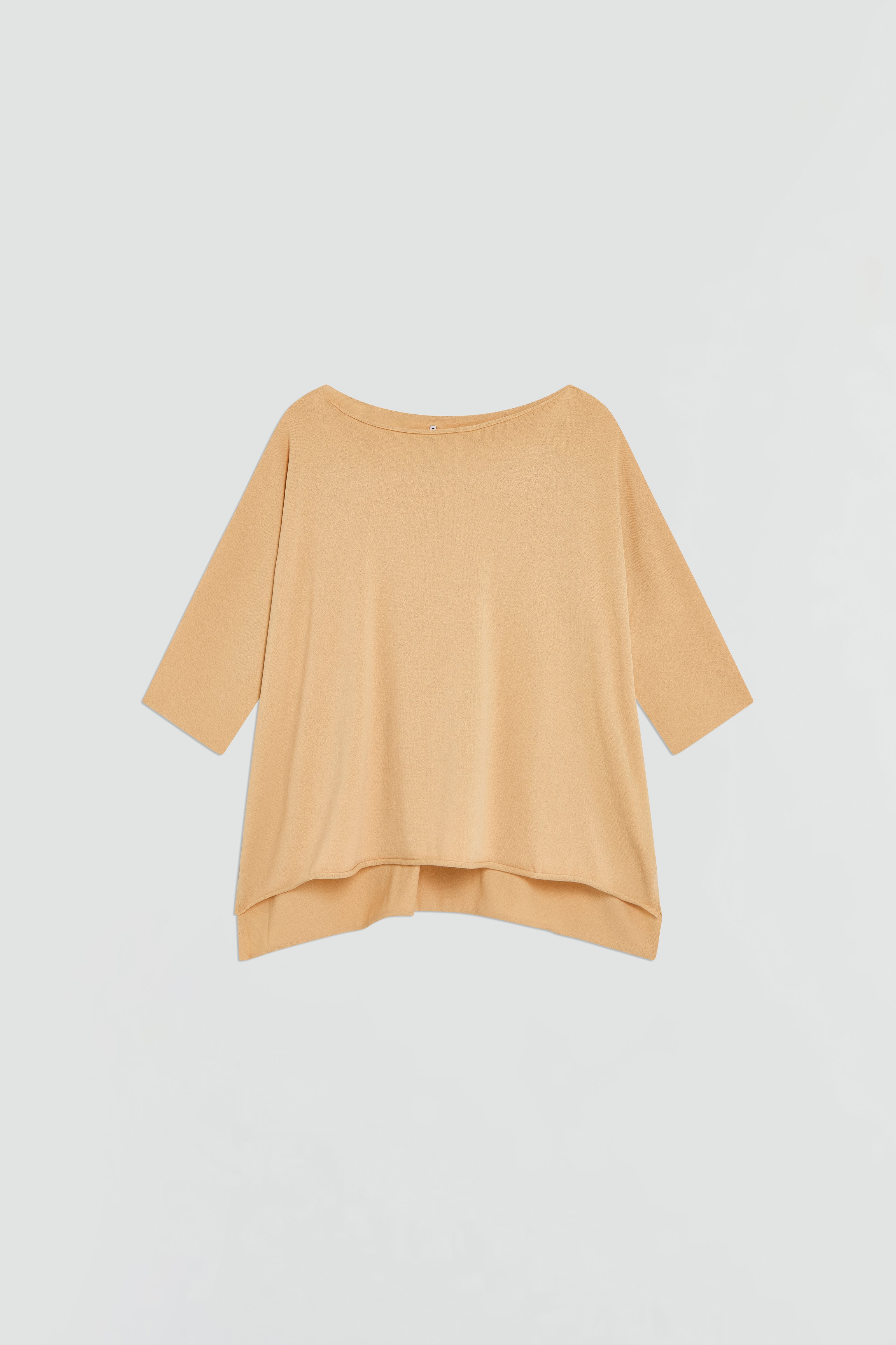 MAGLIA OVER A KIMONO