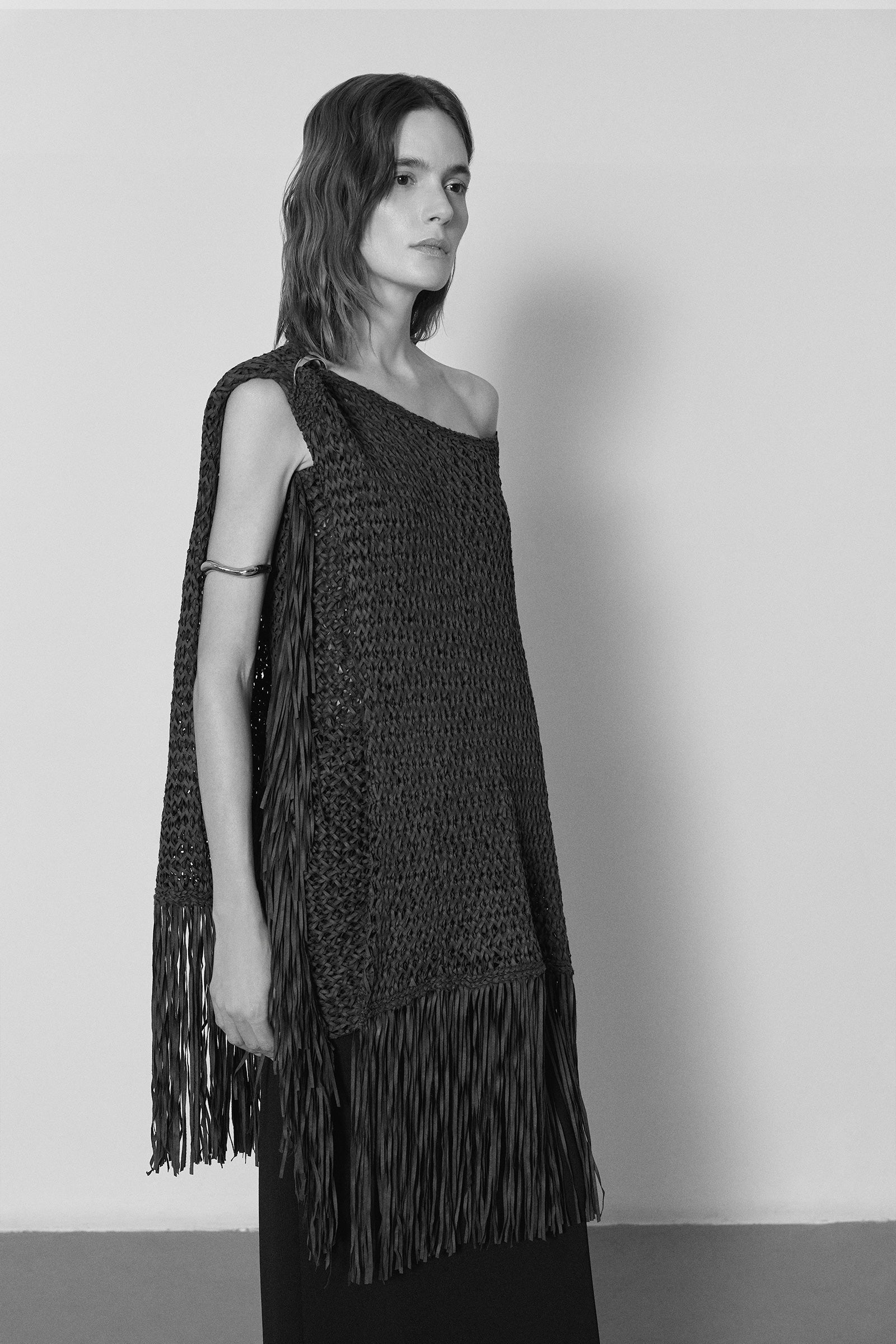 CAPE WITH FRINGES