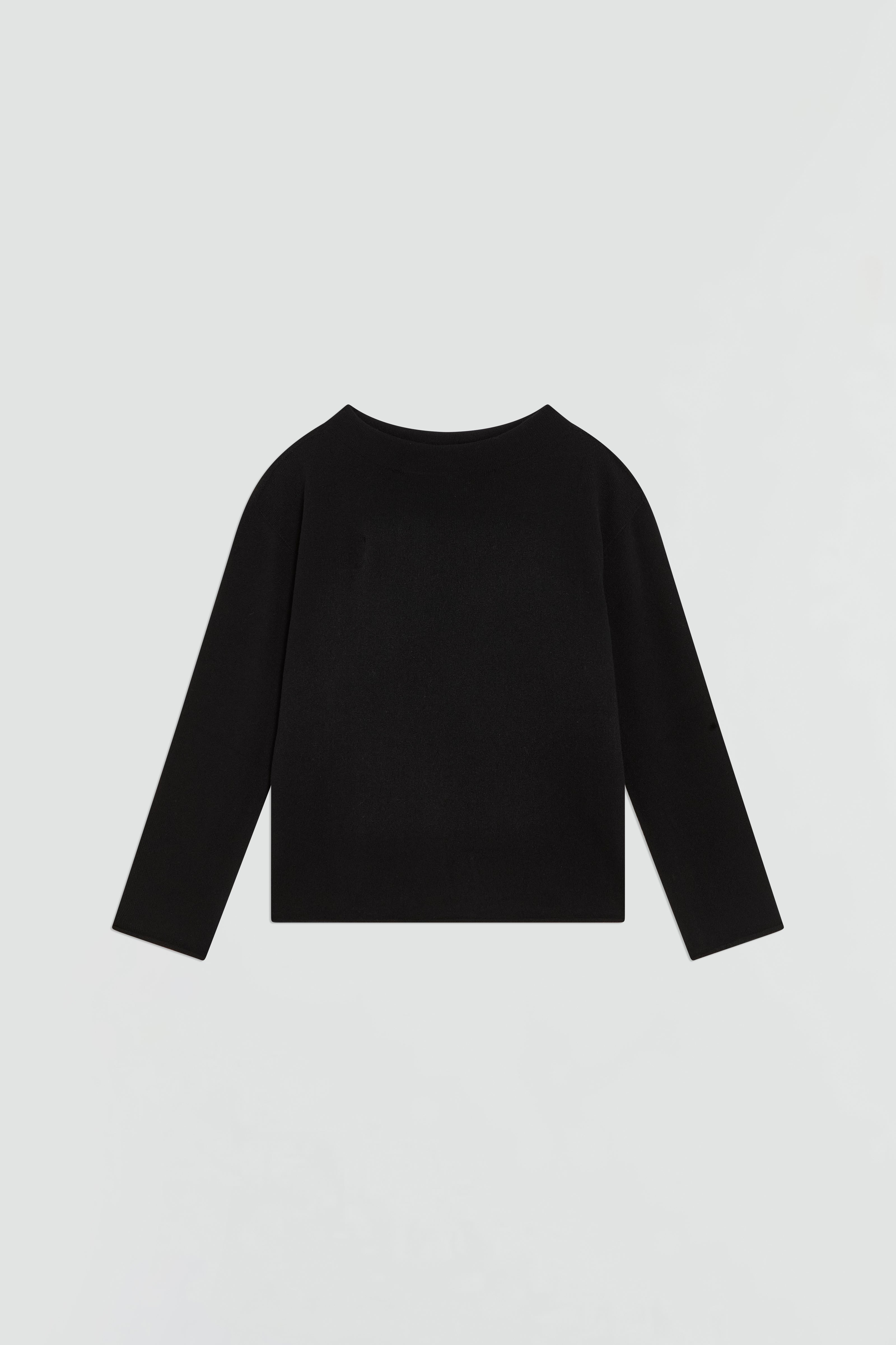 CASHMERE SWEATER