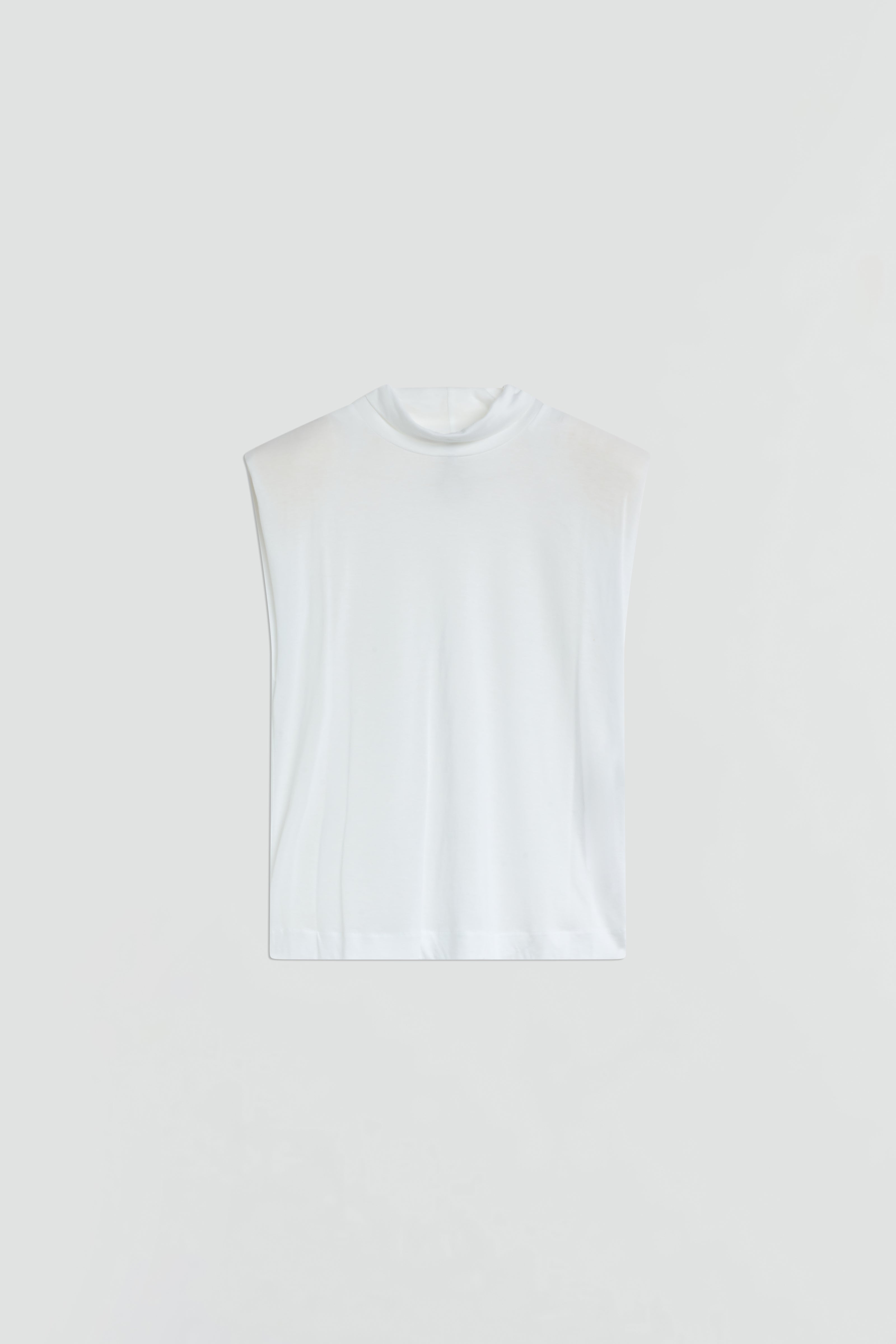 TOP CON SPALLE IMBOTTITE