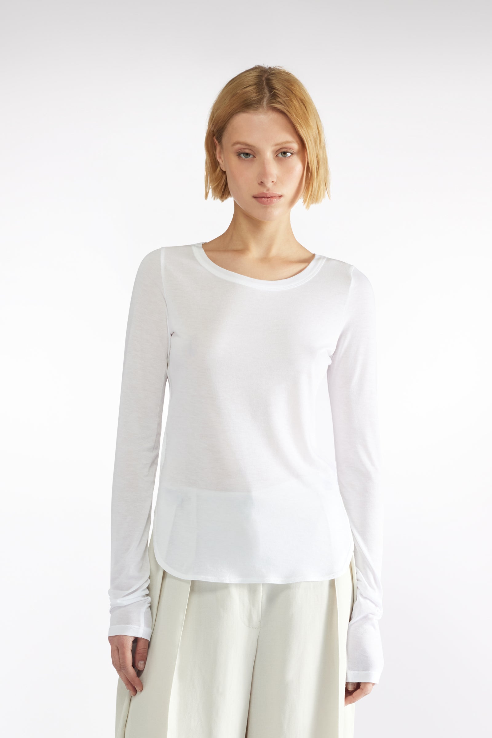 ROUND NECK T-SHIRT
