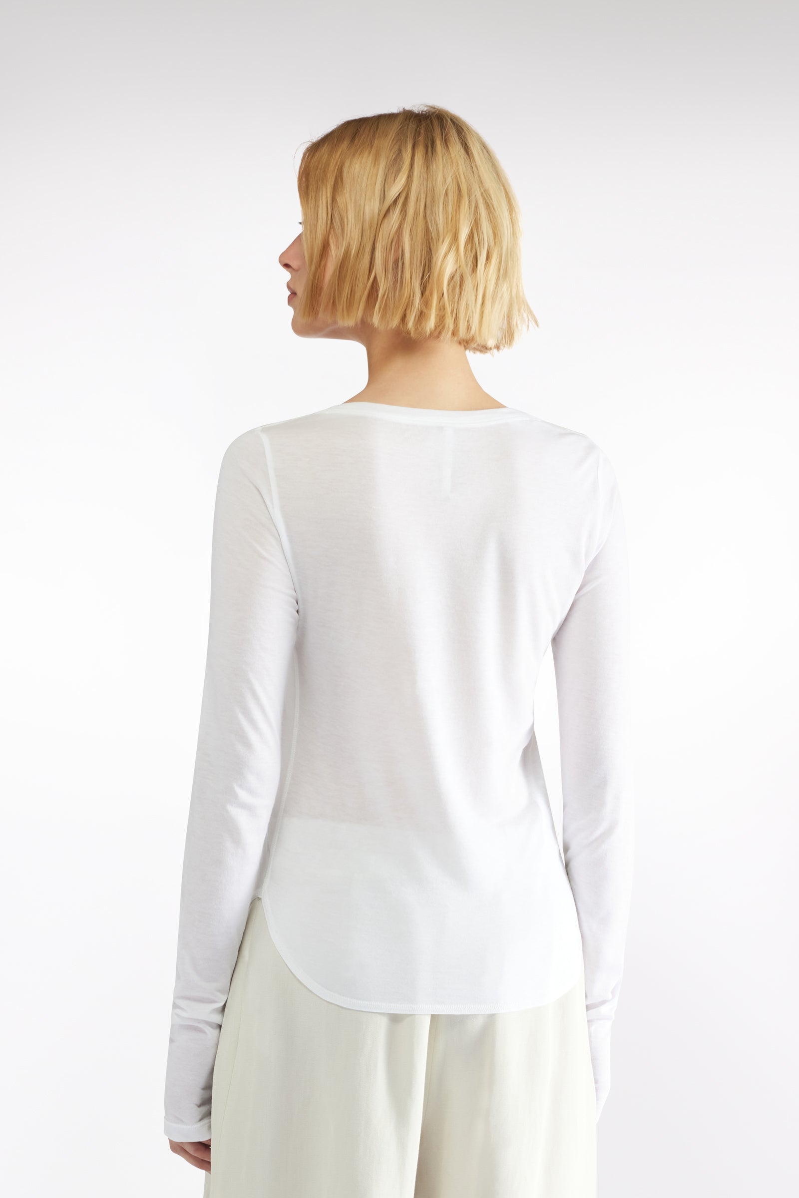 ROUND NECK T-SHIRT