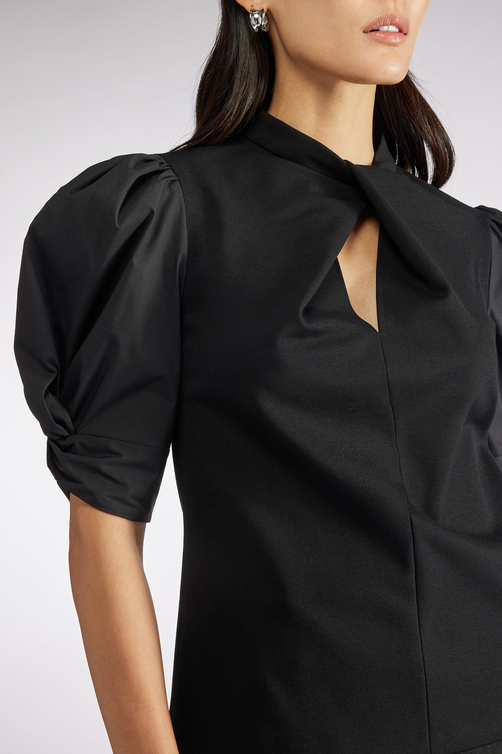PUFF SLEEVE BLOUSE