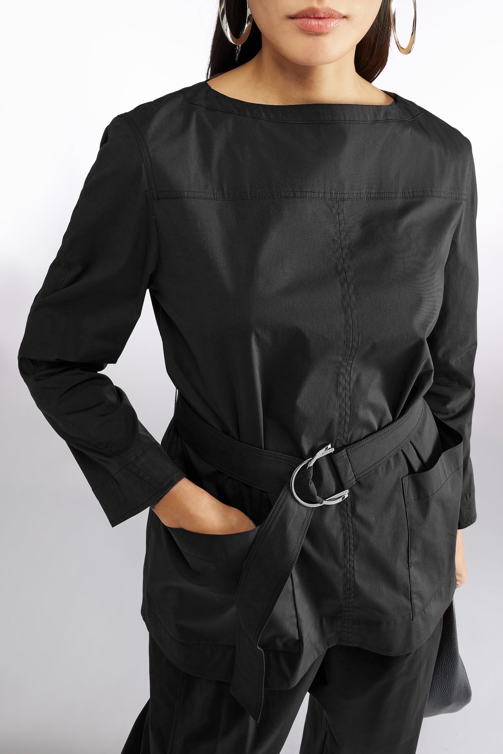 BLUSA CON CINTURA