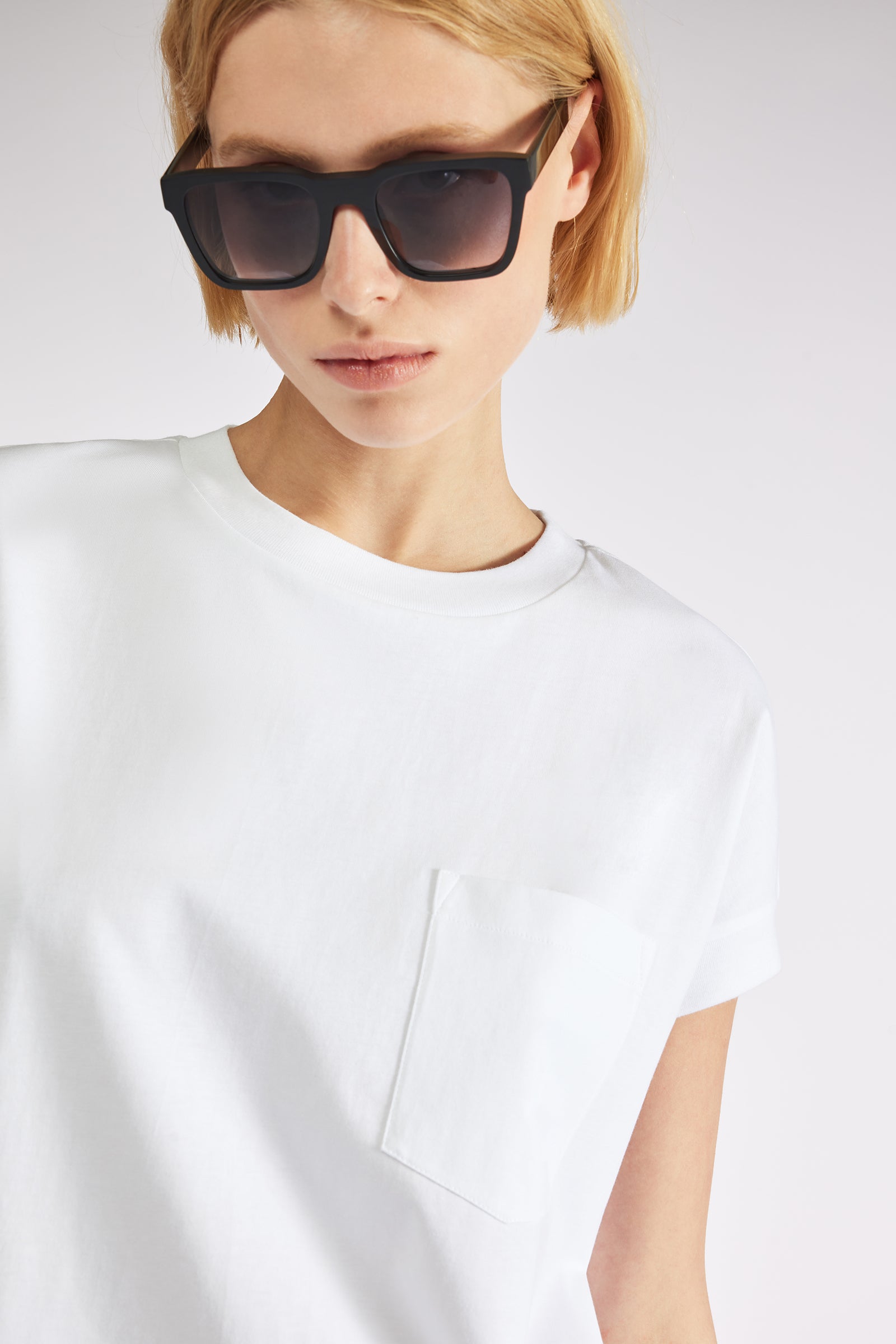 LIVIANA CONTI 売れ筋商品|||リビアナコンティ シャツ トップス レディース Shirts White 楽天市場】Liviana Conti リビアナコンティ Tシャツ L4SW85