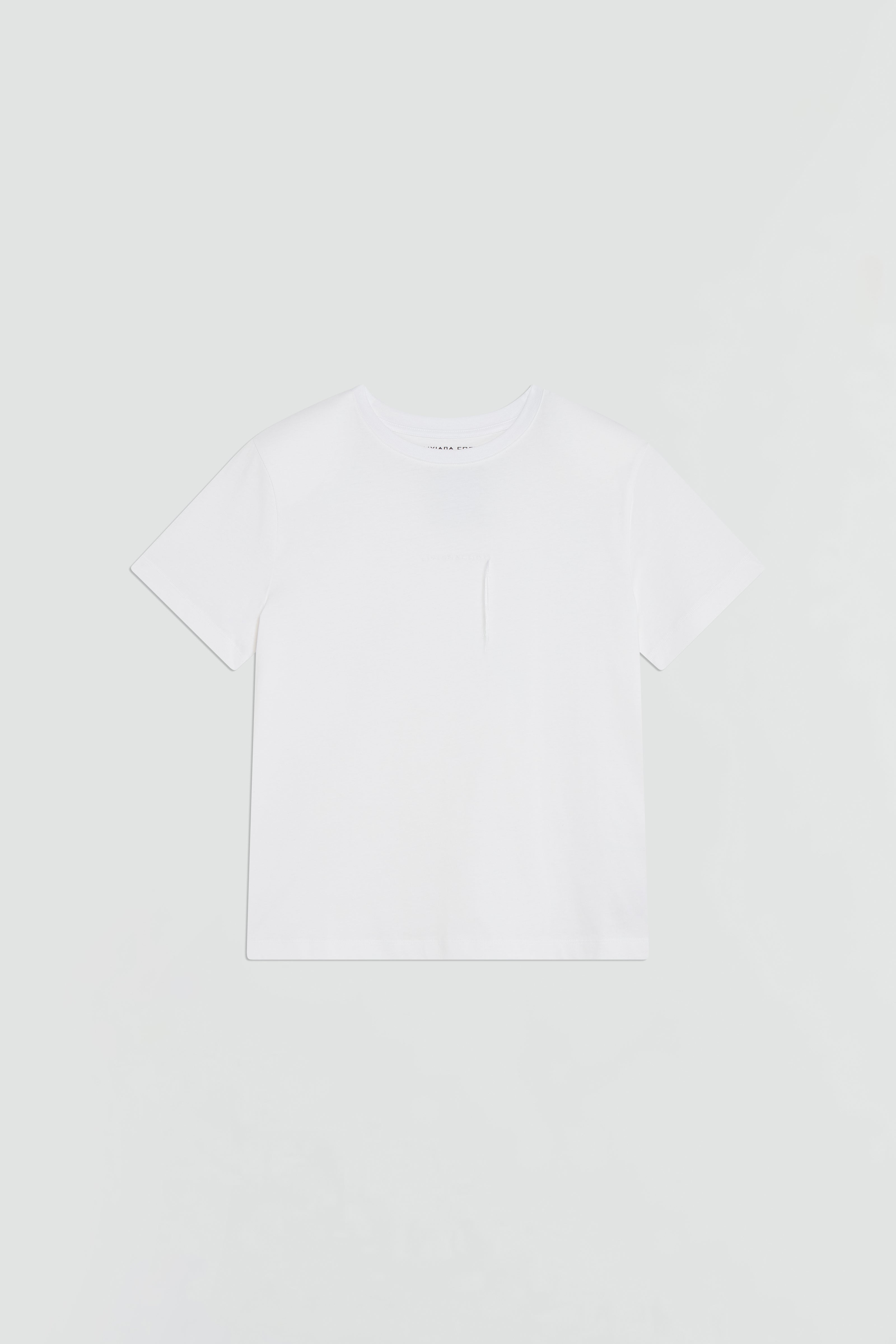 T-SHIRT CON RICAMO