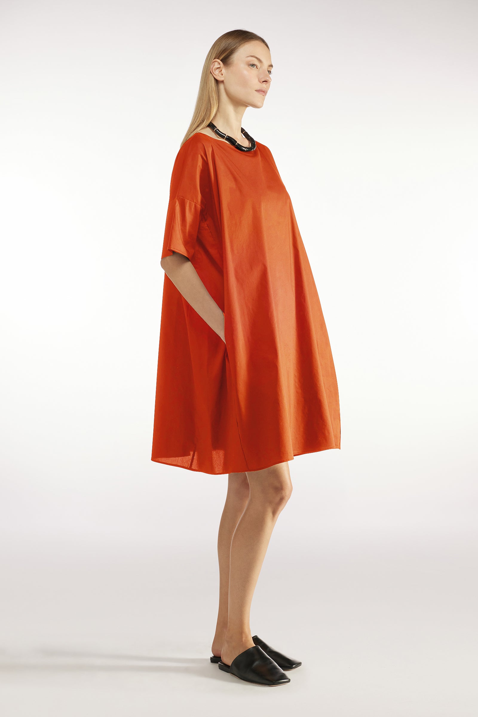 ワンピース LIVIANA CONTI Woman Dress Black L5SK75 Y690 15332763GV_14_f.jpg?impolicy=