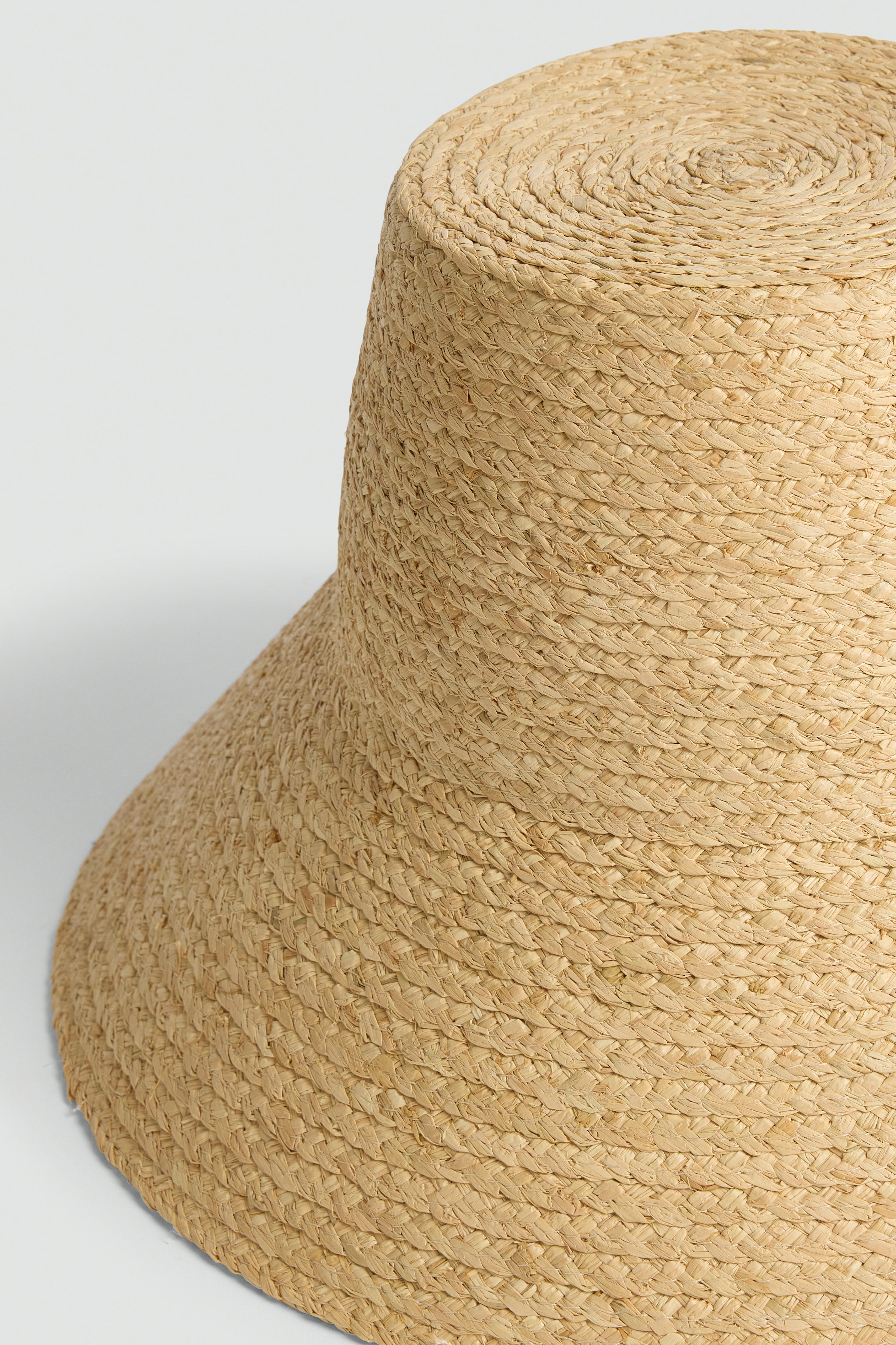 CAPPELLO-FEDORA-IN-RAFIA