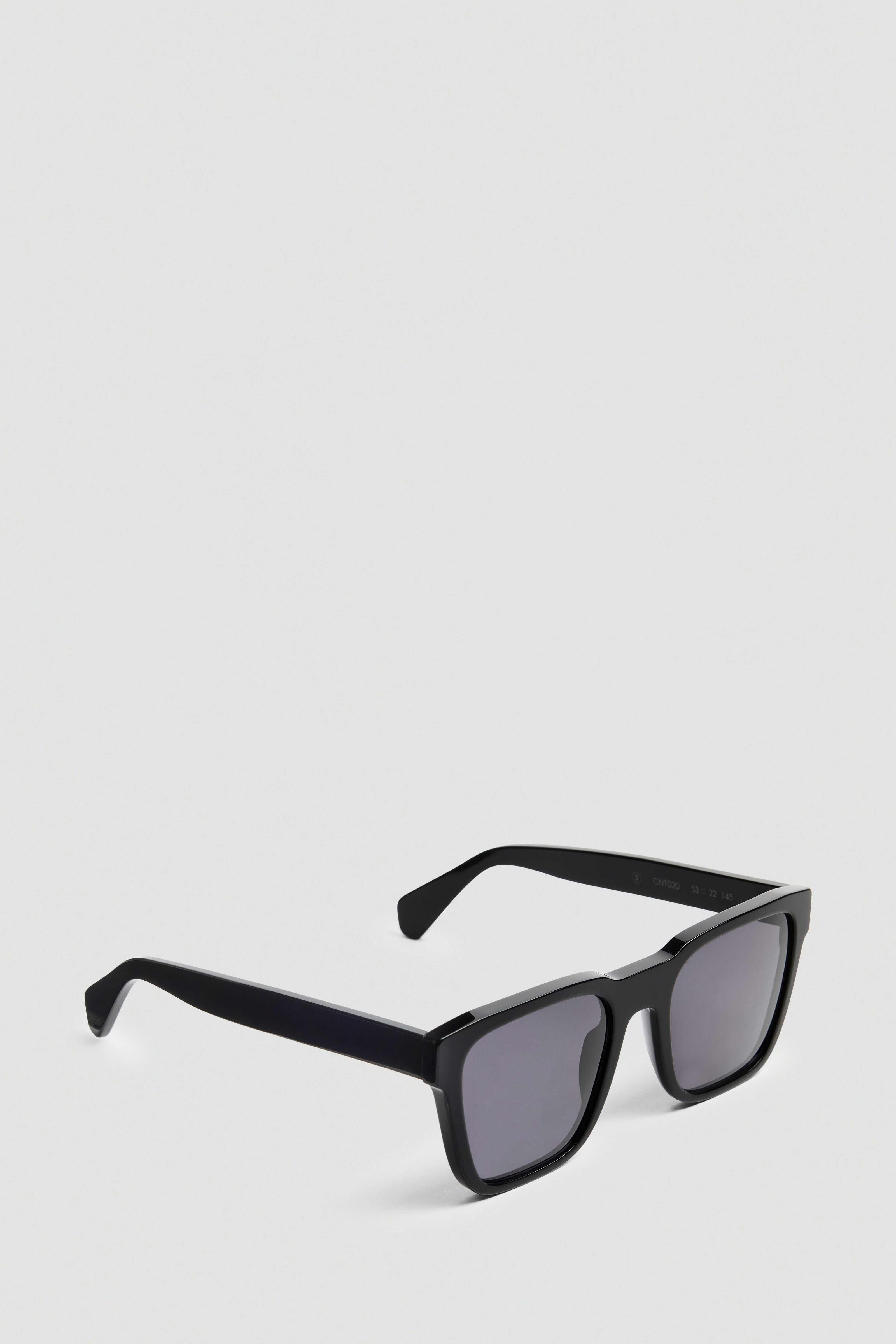 OCCHIALE-DA-SOLE-OVERSIZE