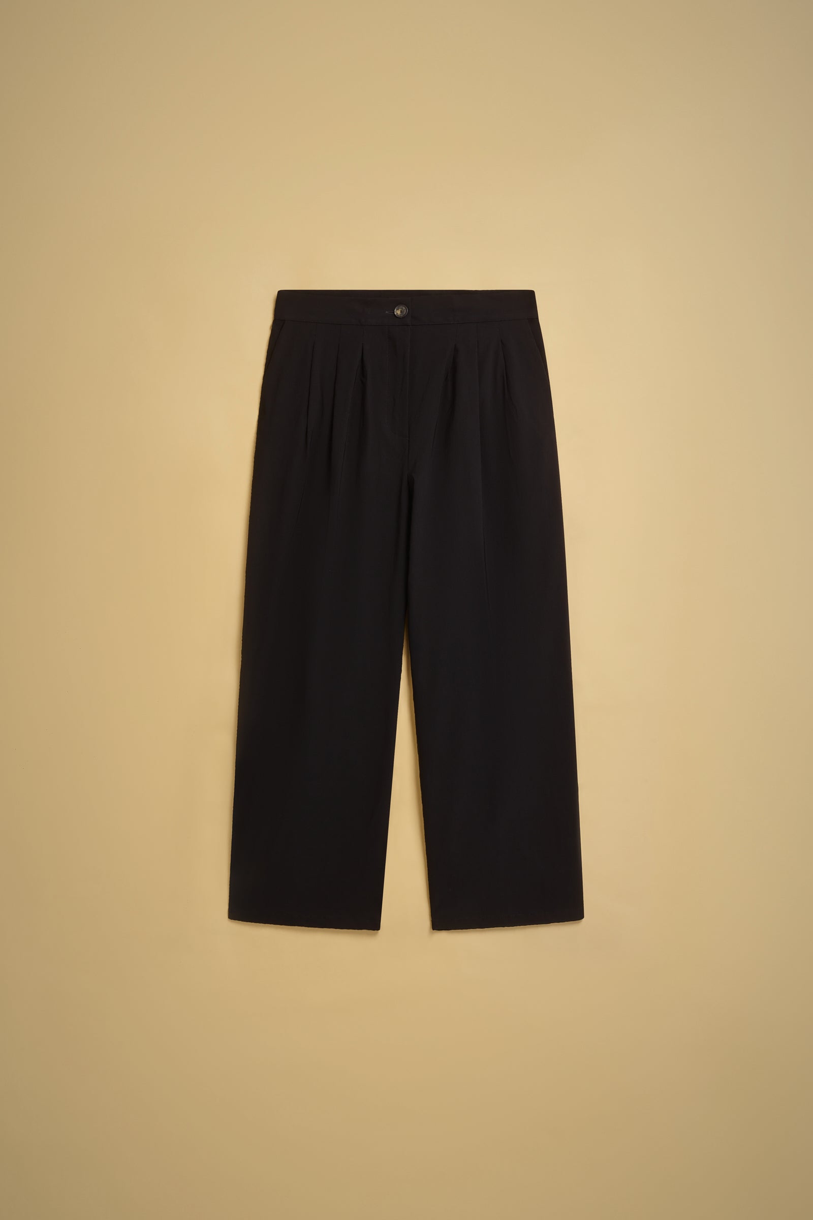 TAPERED TROUSERS