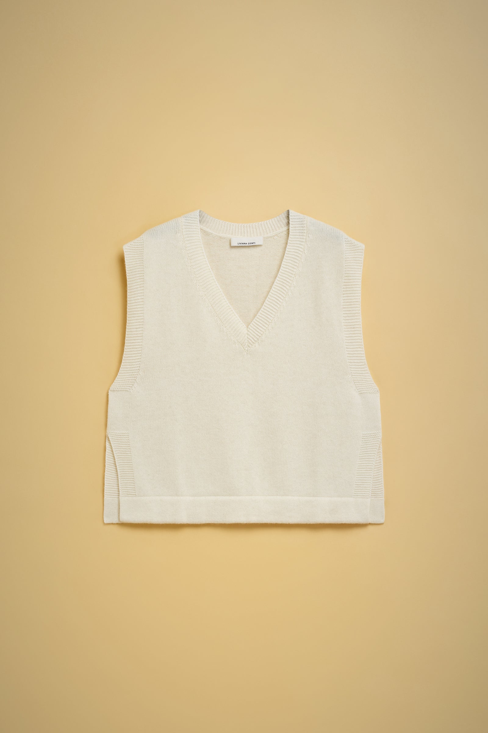 RECYCLED CASHMERE SHORT WAISTCOAT