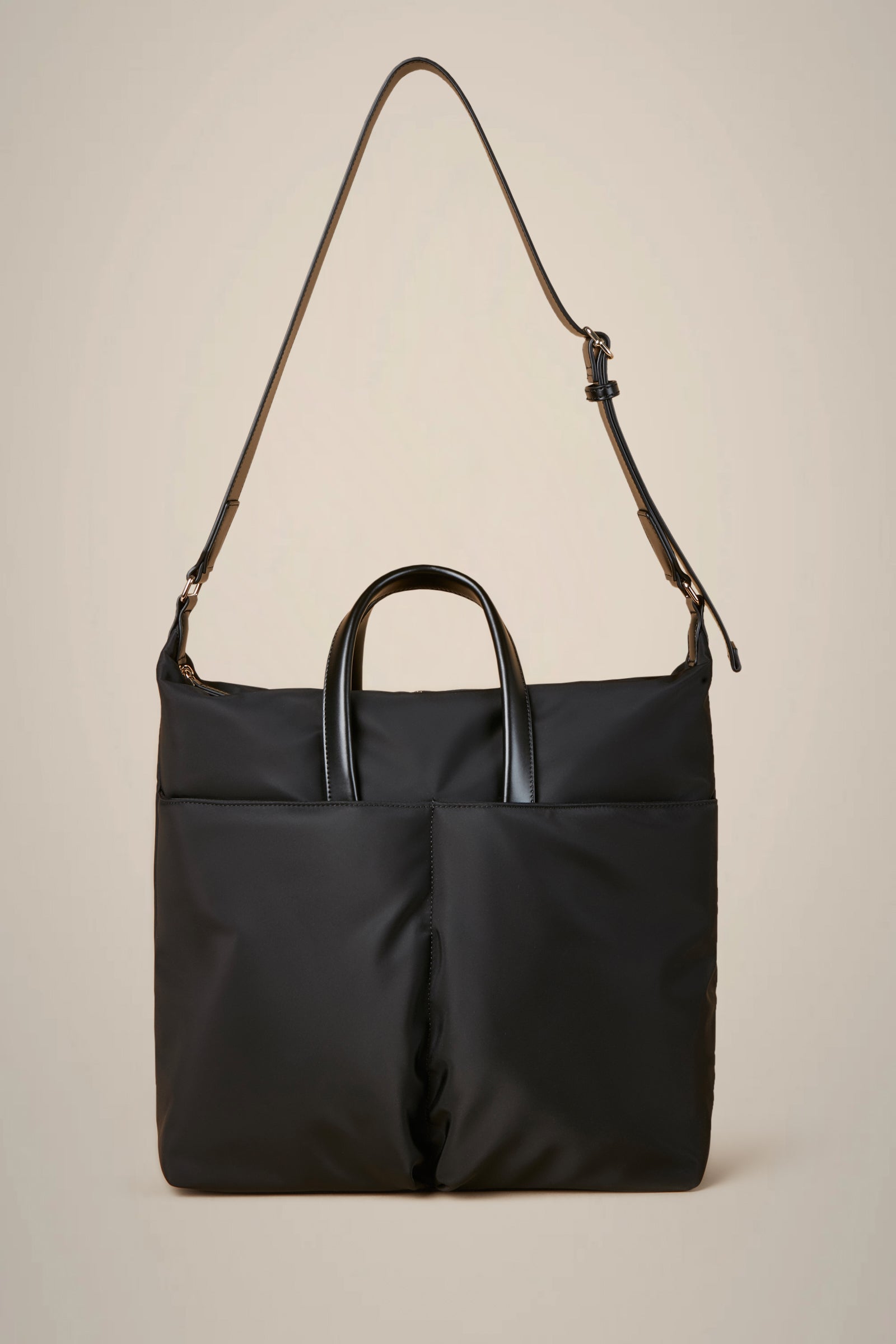 Liviana Conti MAXI HOBO W4AA4WA42Y69-0.NR