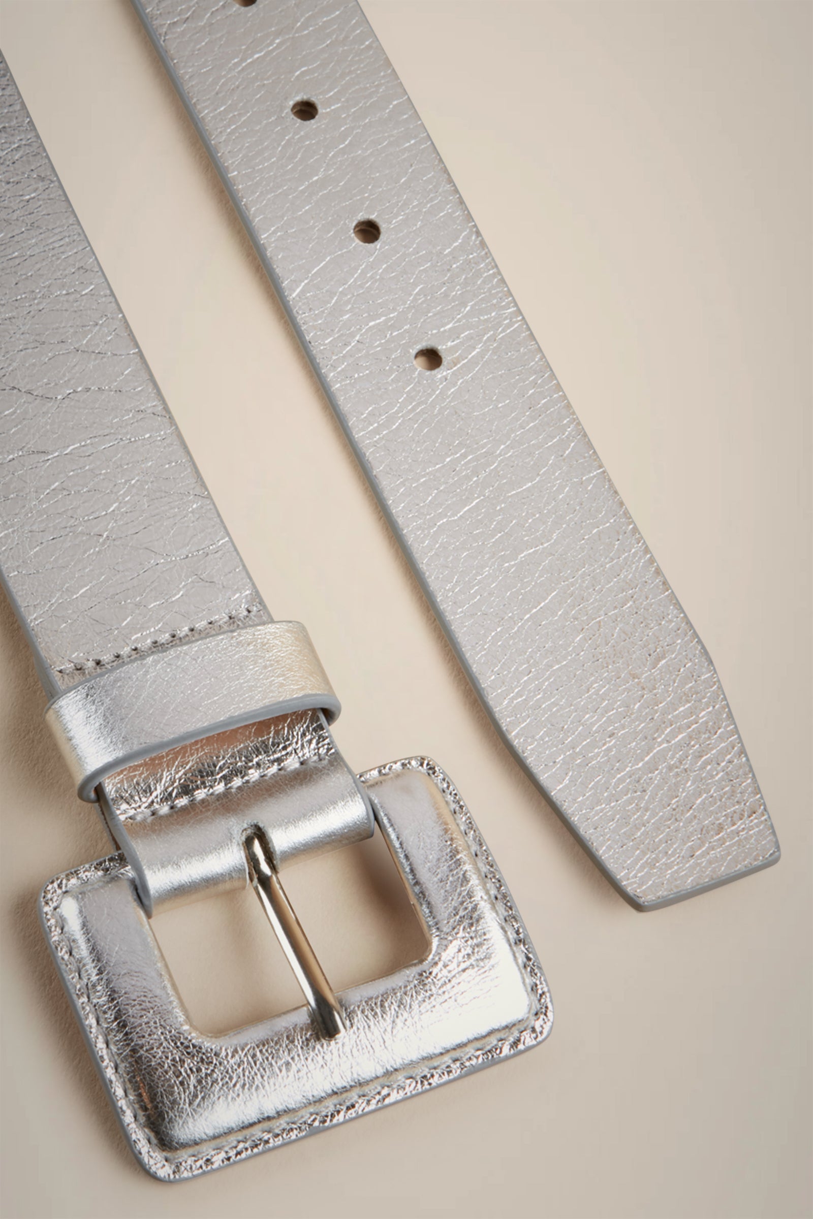 BELT WITH COVERED BUCKLE