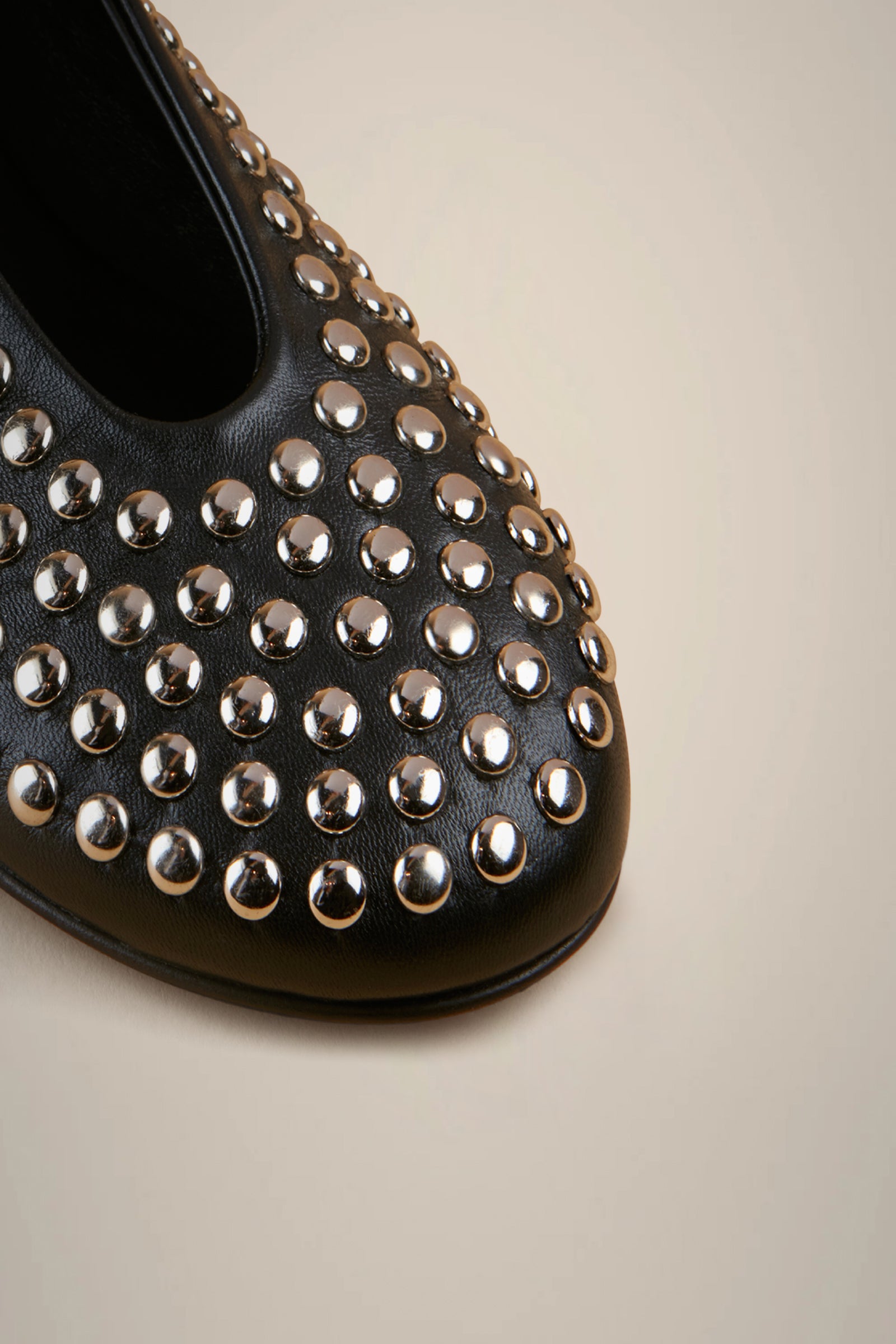 ALL-OVER STUDS BALLET FLAT