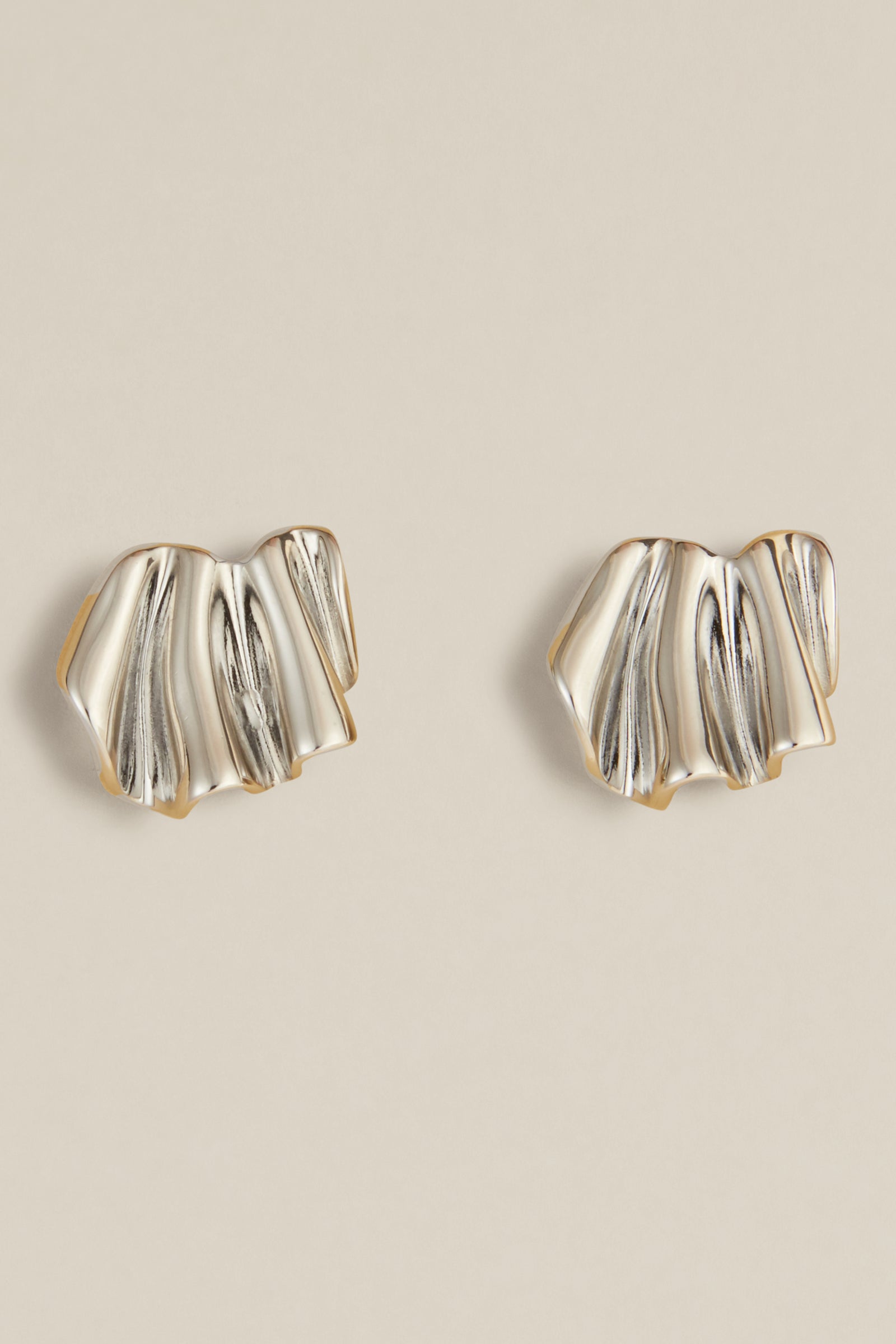 WAVES EARRINGS