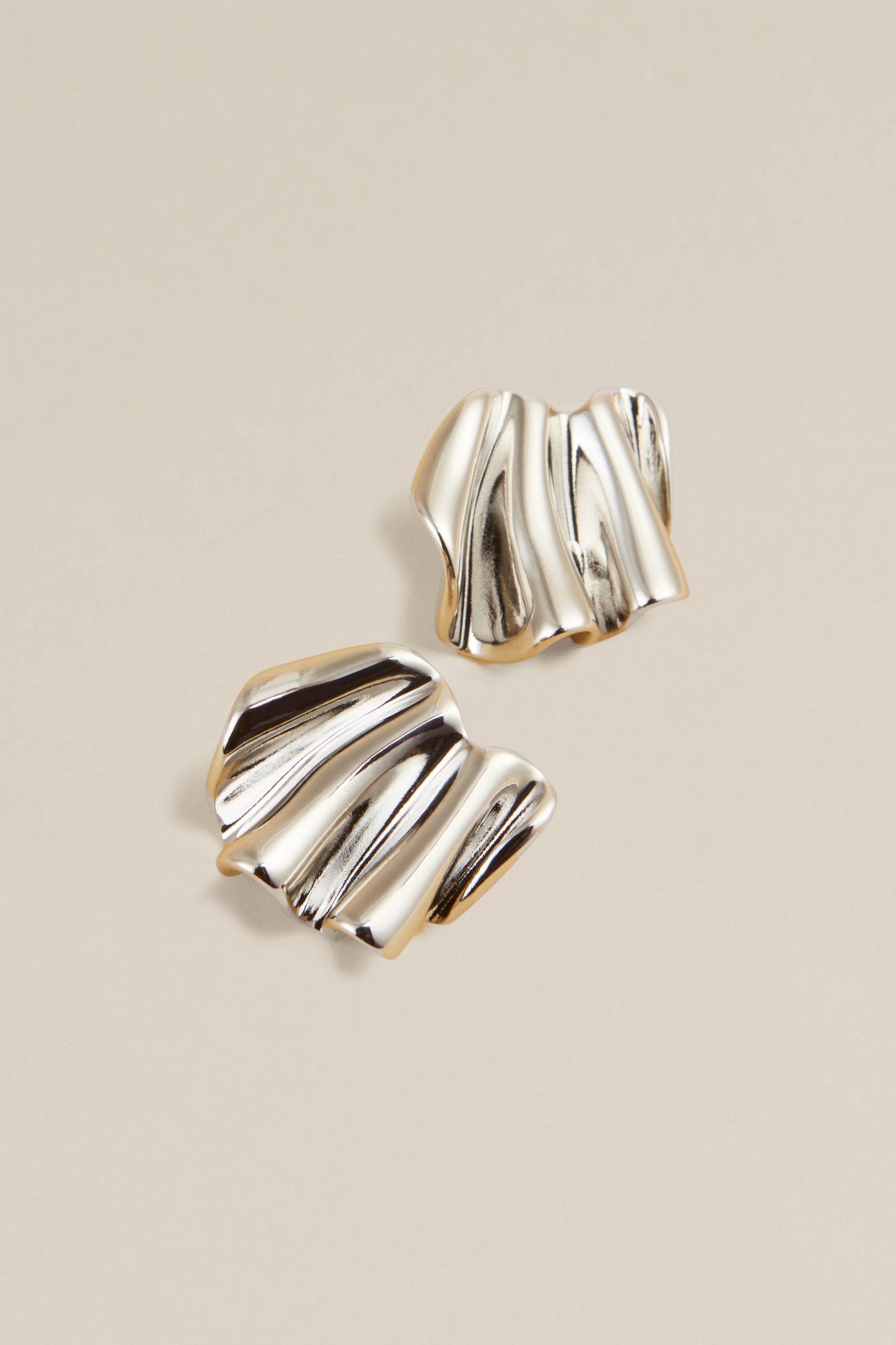 WAVES EARRINGS