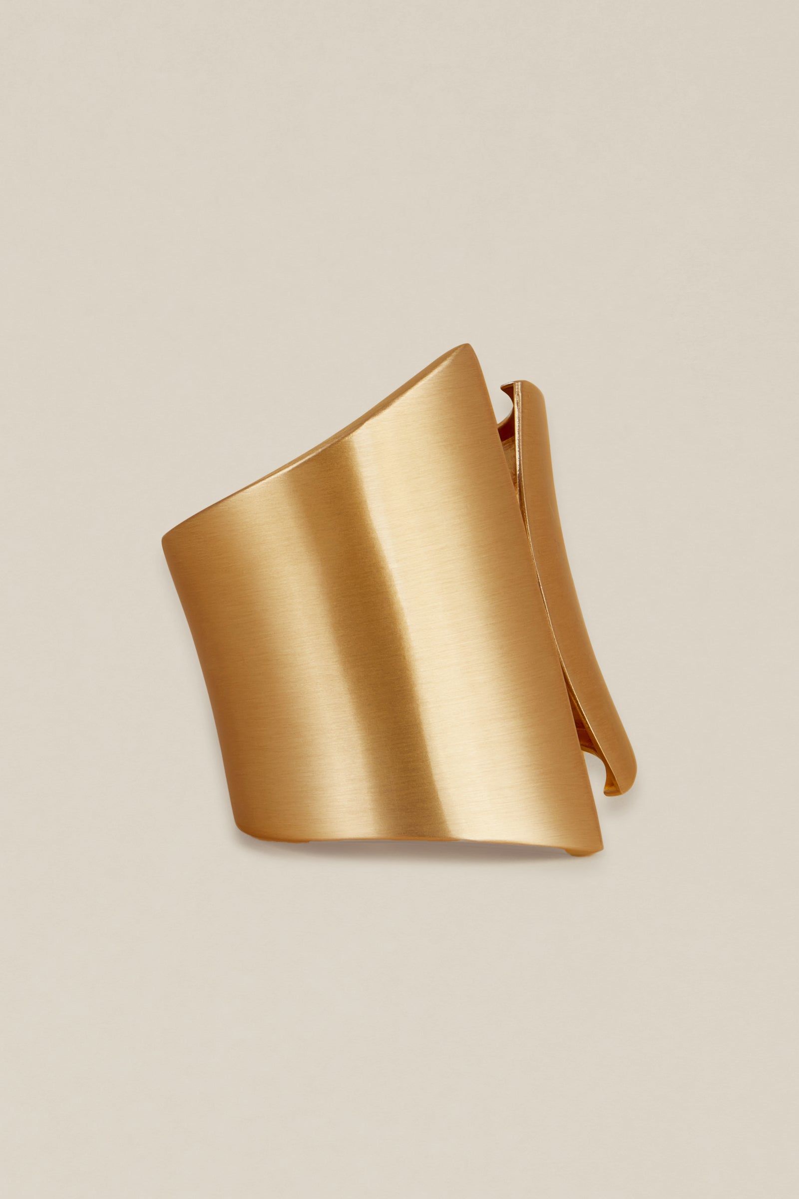 CUFF BRACELET