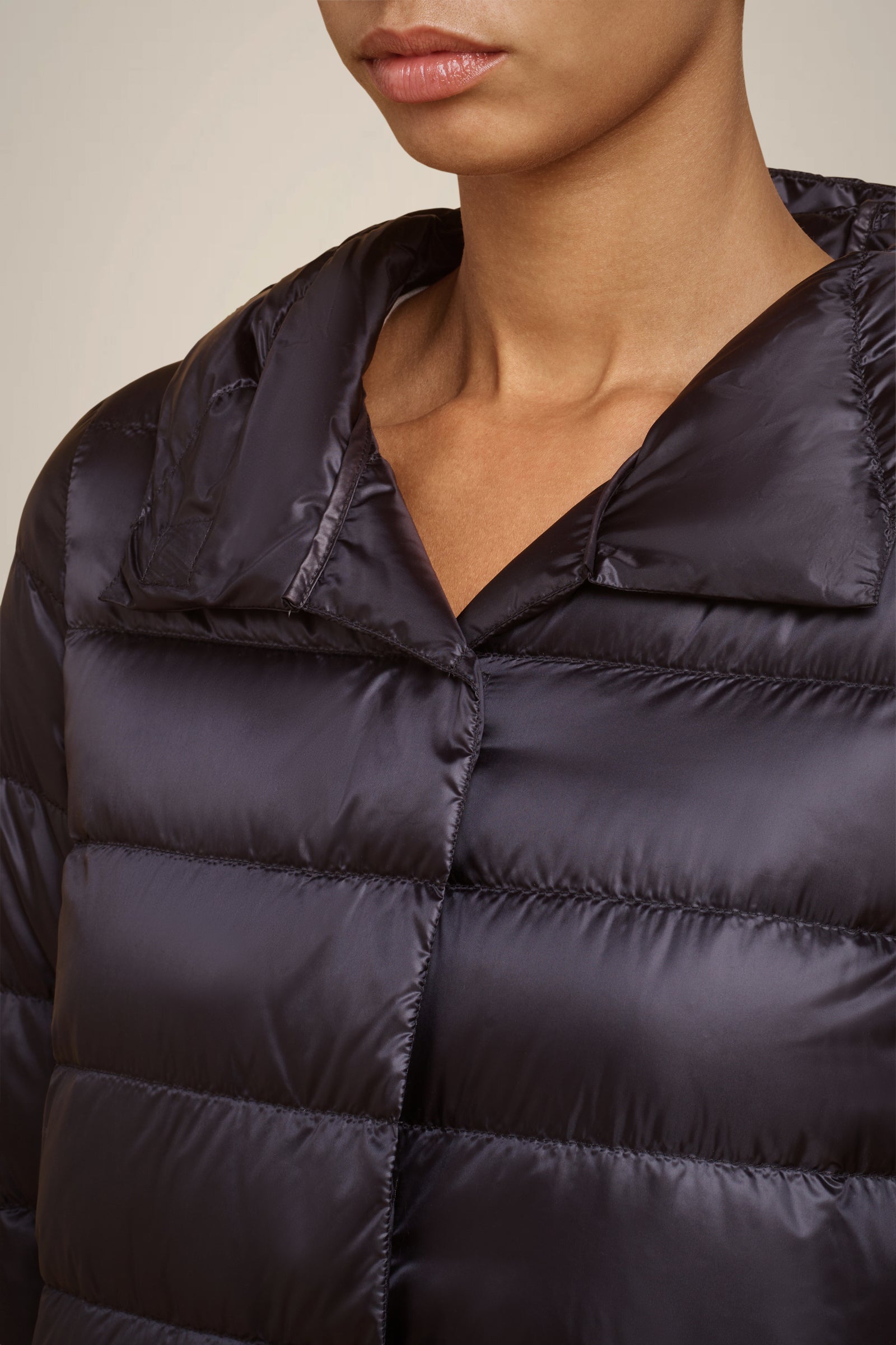 HOODED PADDED DOWN JACKET