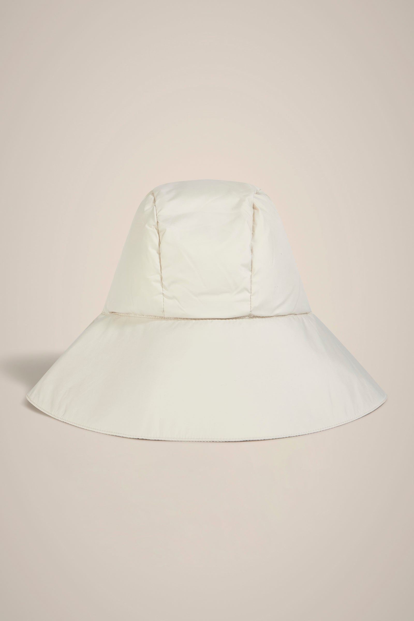 PADDED CLOCHE HAT