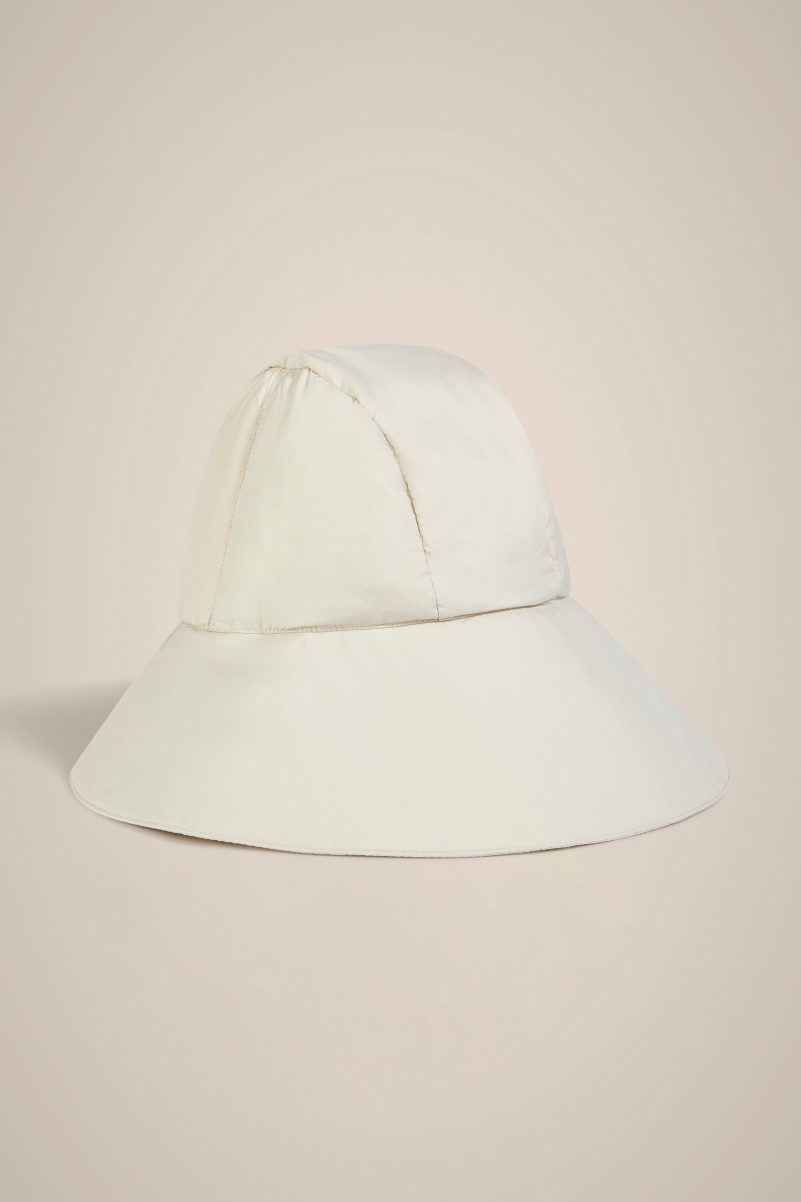 PADDED CLOCHE HAT