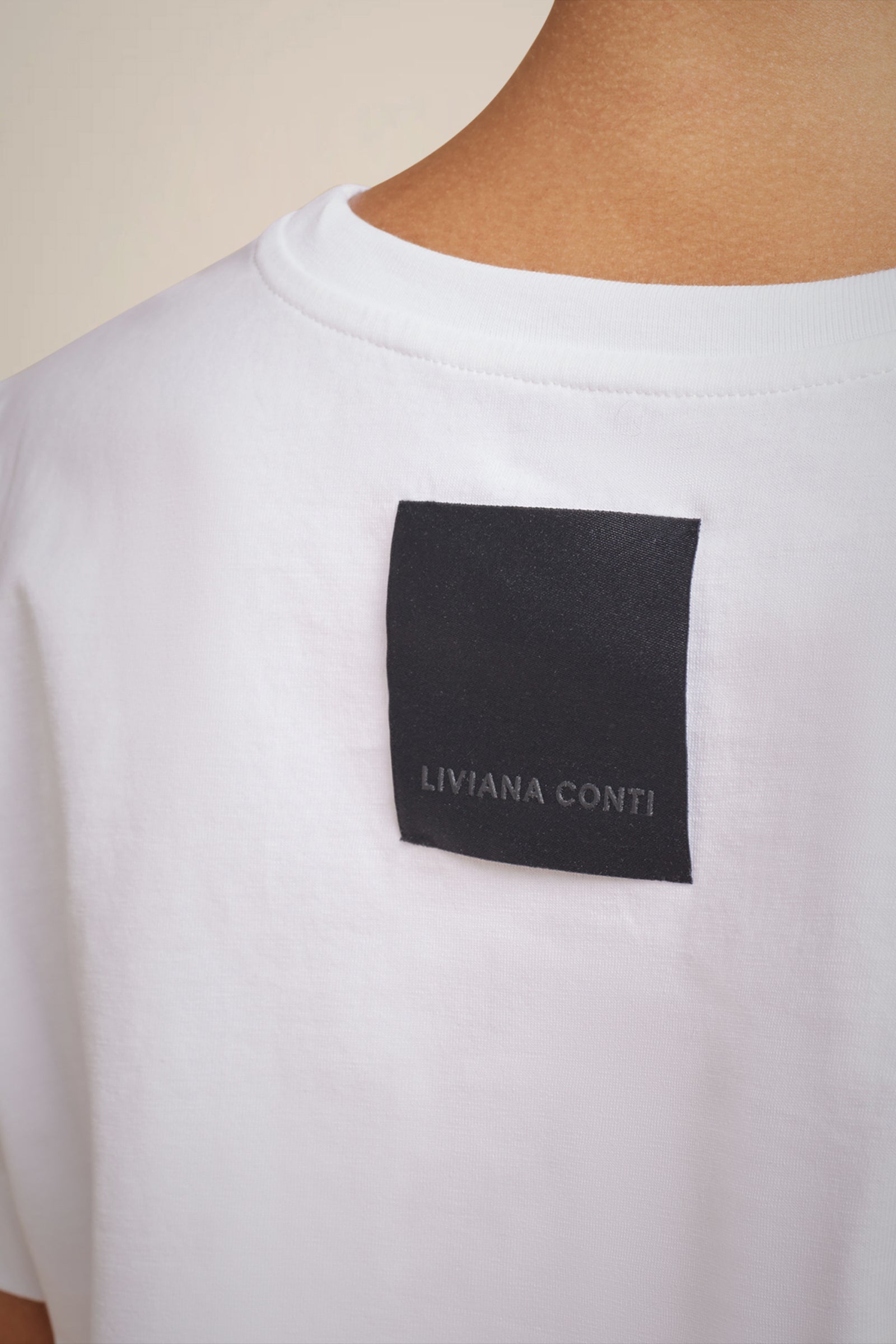 LOGO EMBROIDERY T-SHIRT