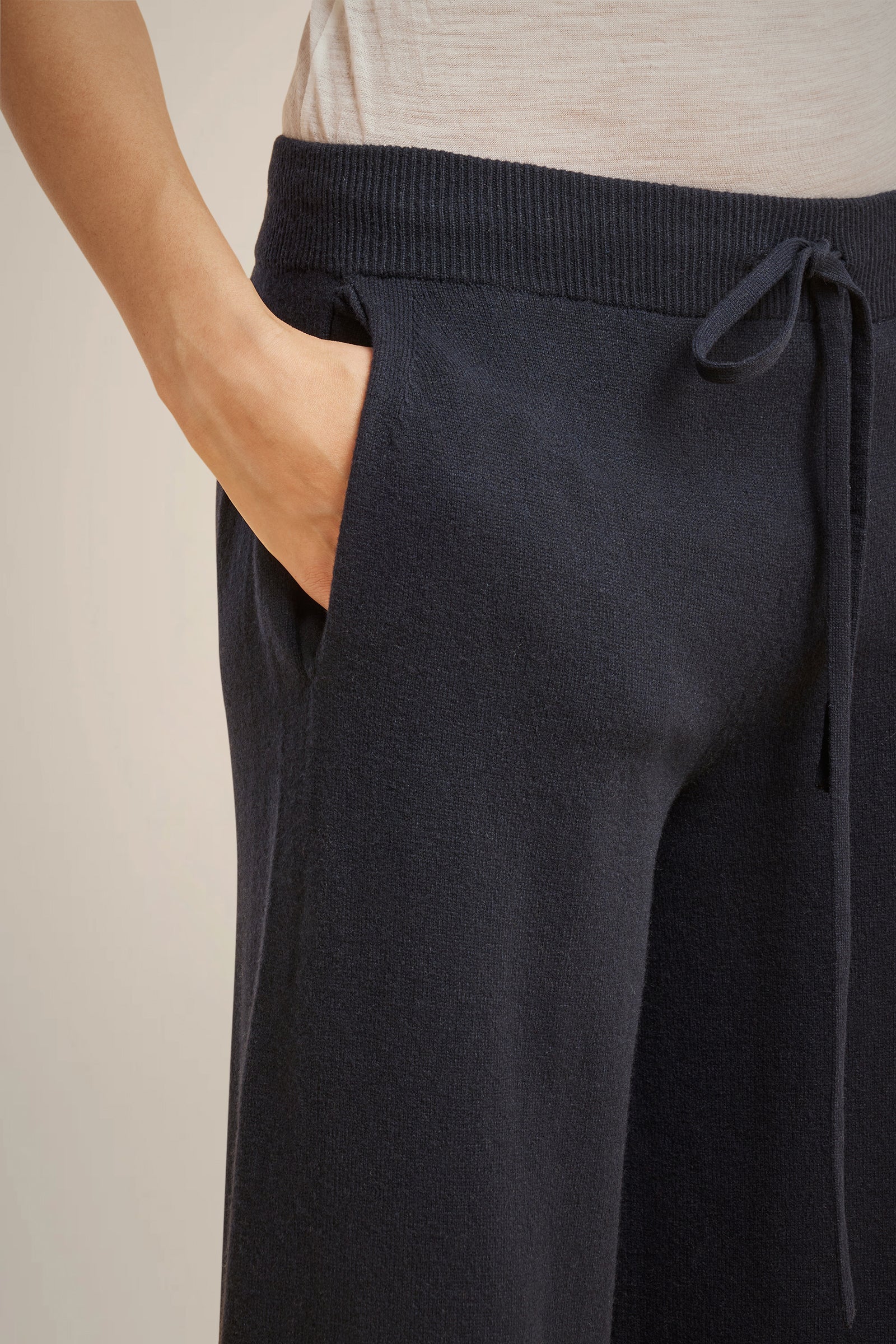 RECYCLED CASHMERE DRAWSTRING TROUSERS