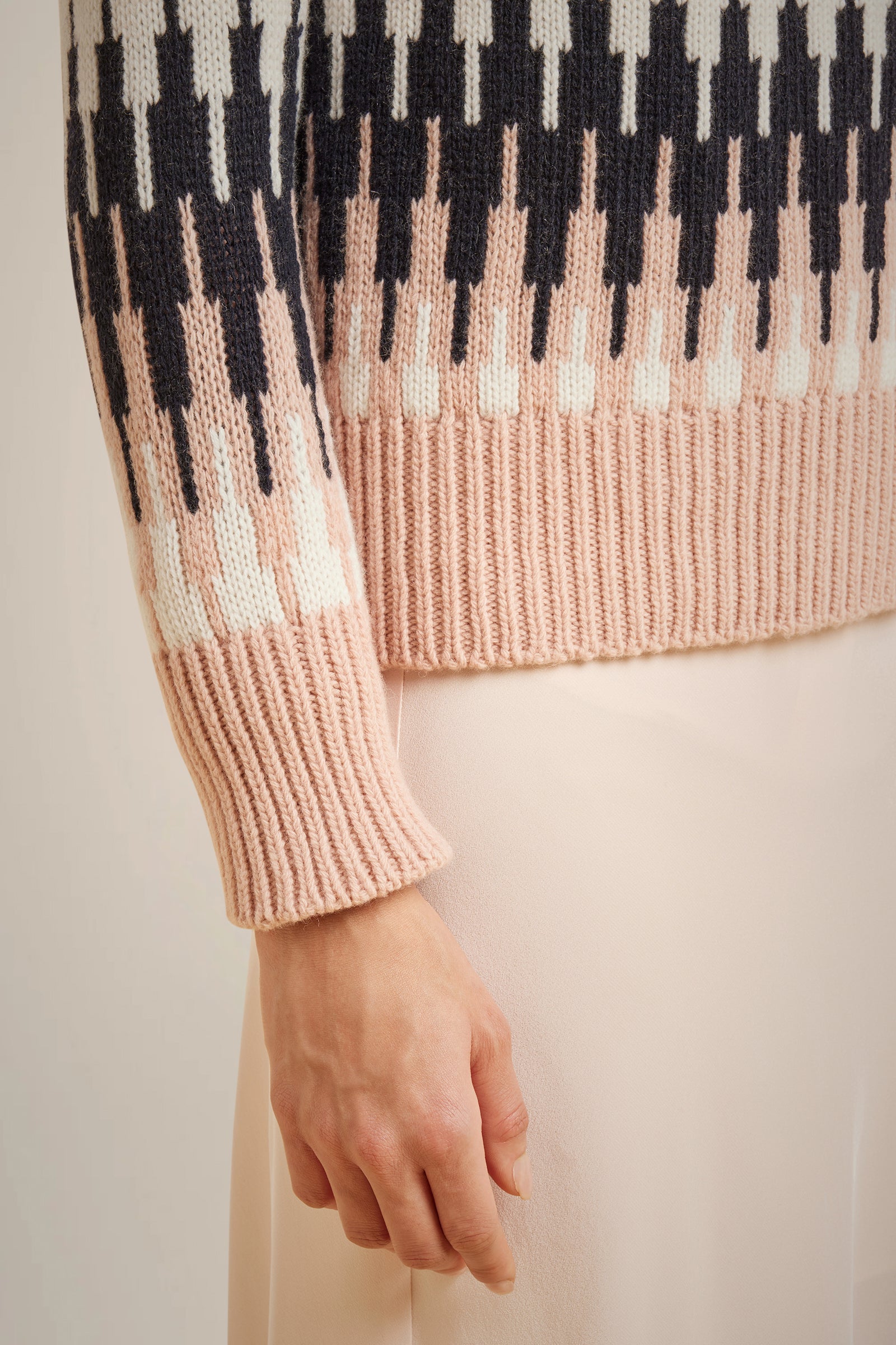 RECYCLED CASHMERE JACQUARD SWEATER