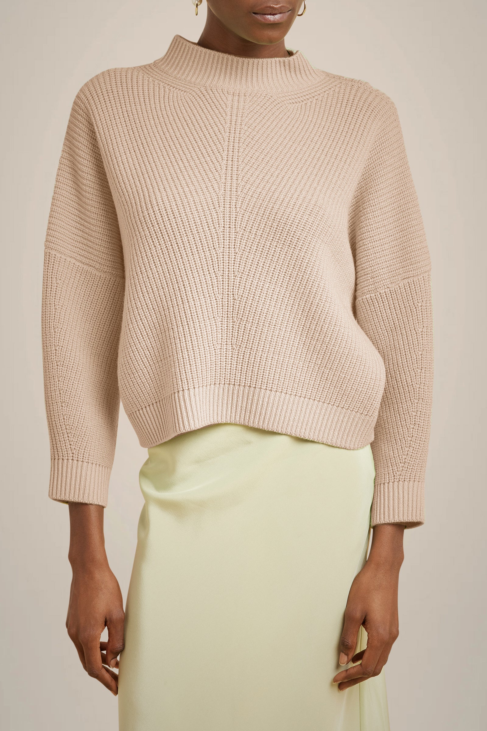 RIBBED WOOL SWEATER