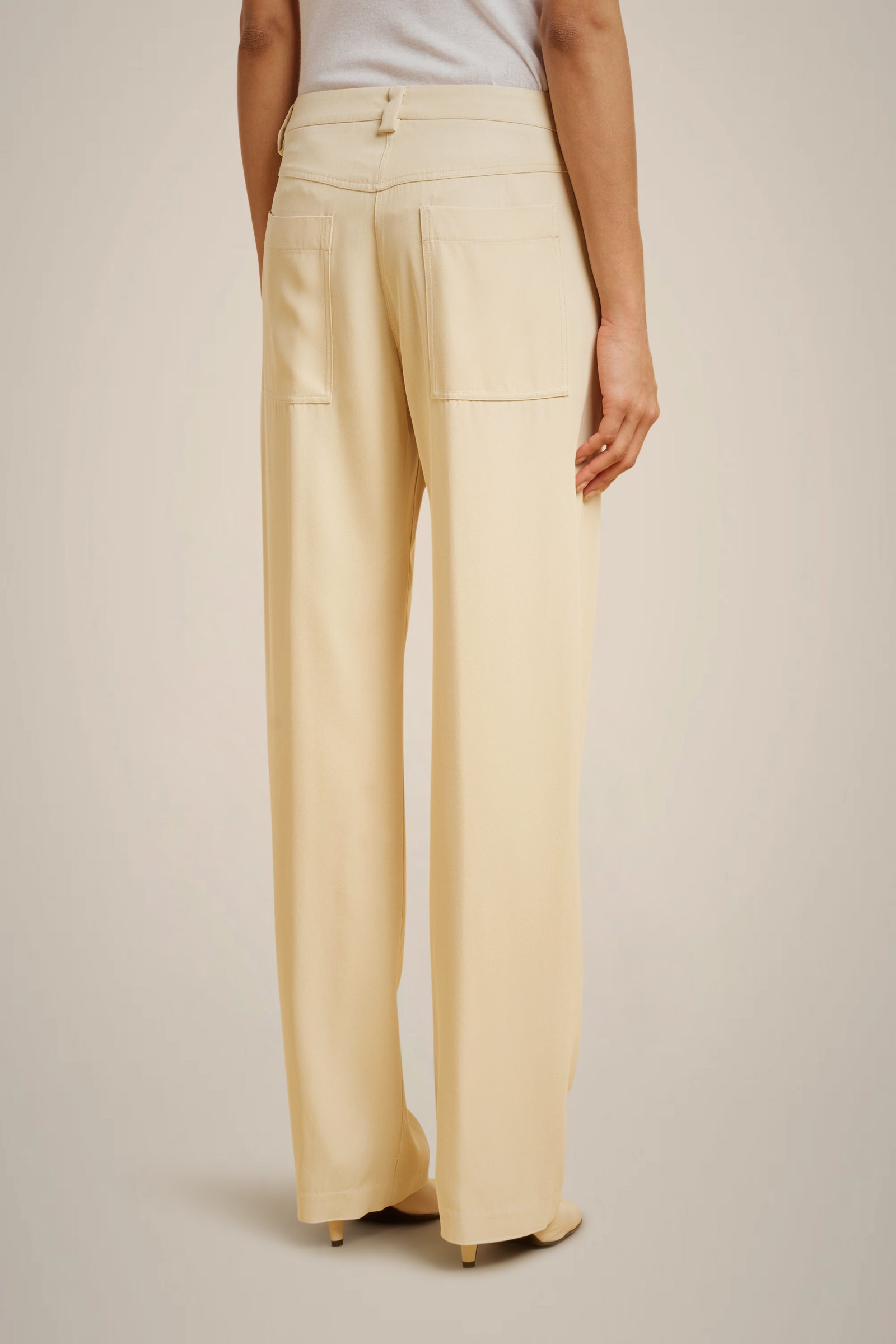 WIDE-LEG TROUSERS