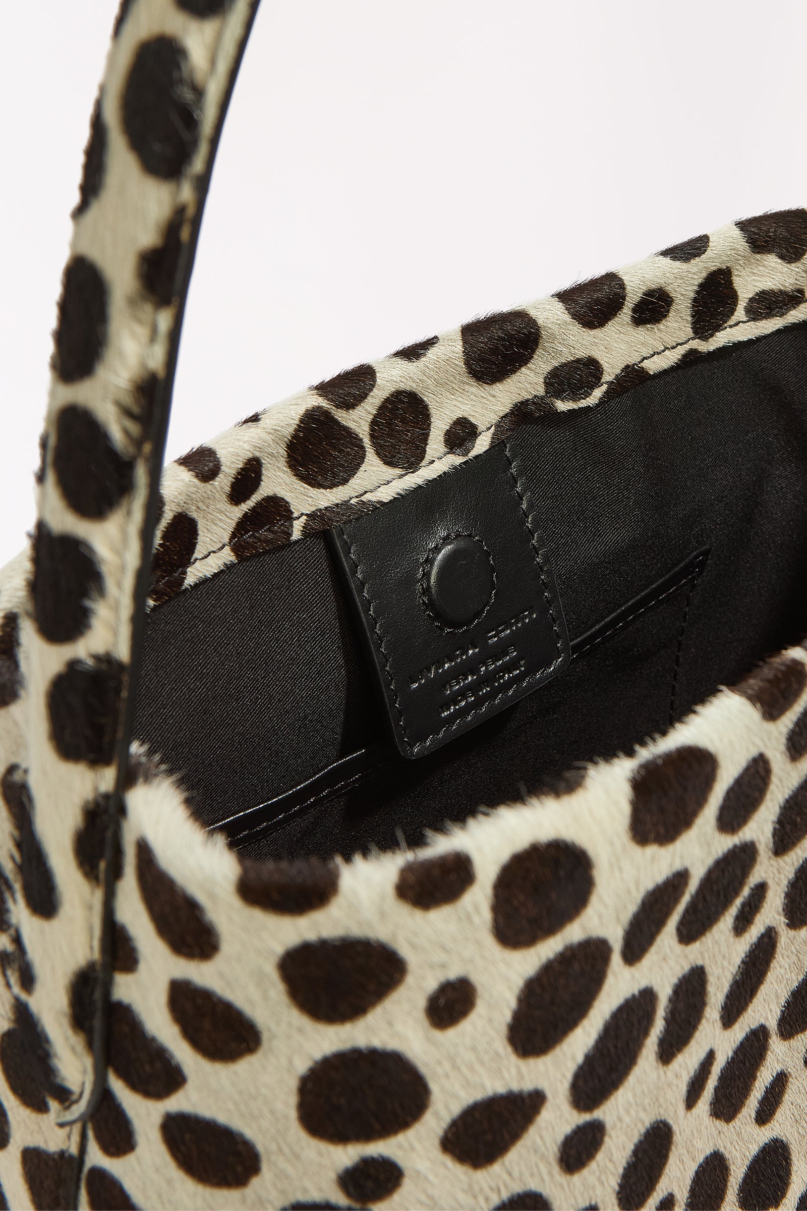 IMAN SHOULDER BAG