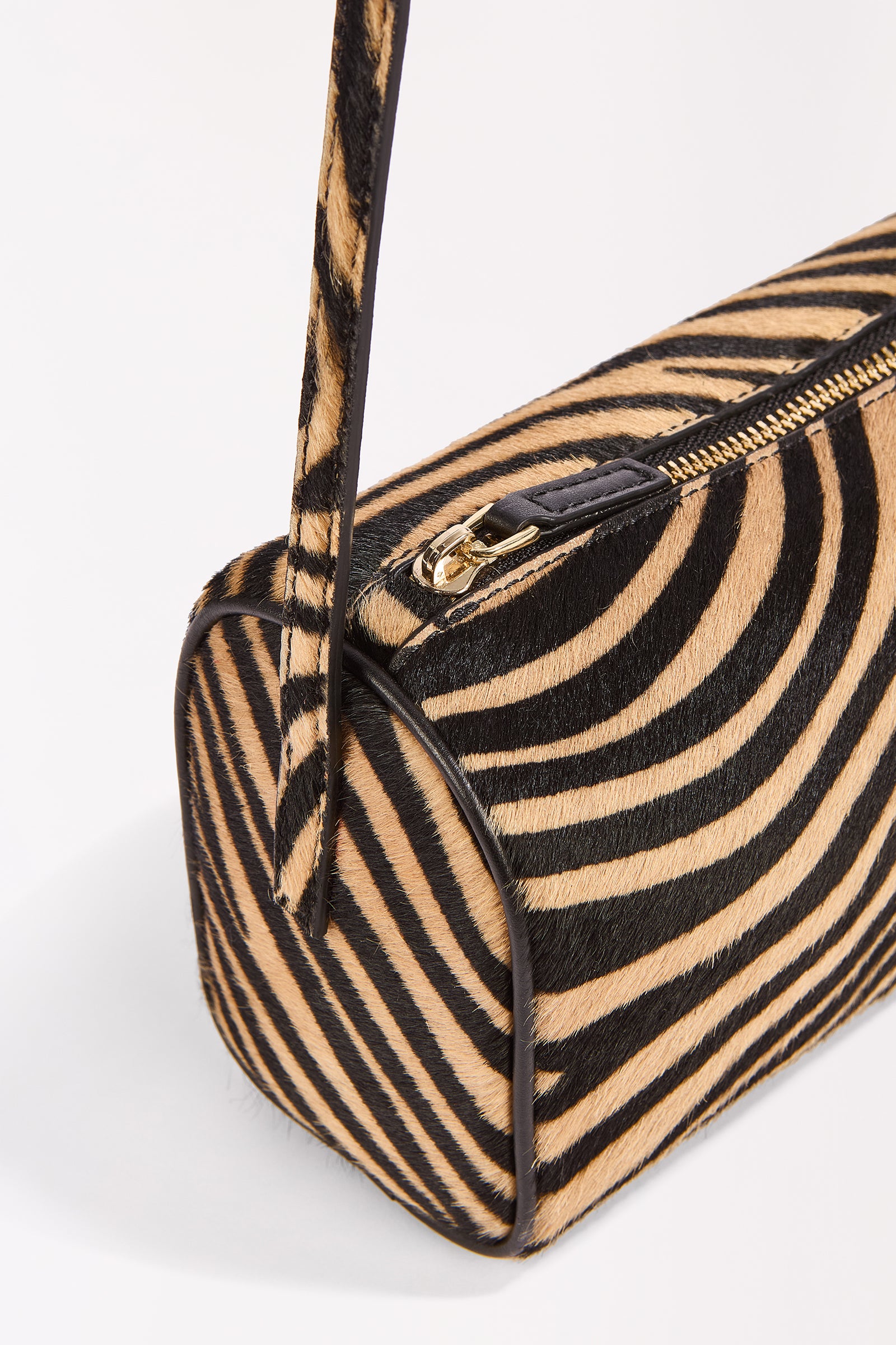 MIA SHOULDER BAG