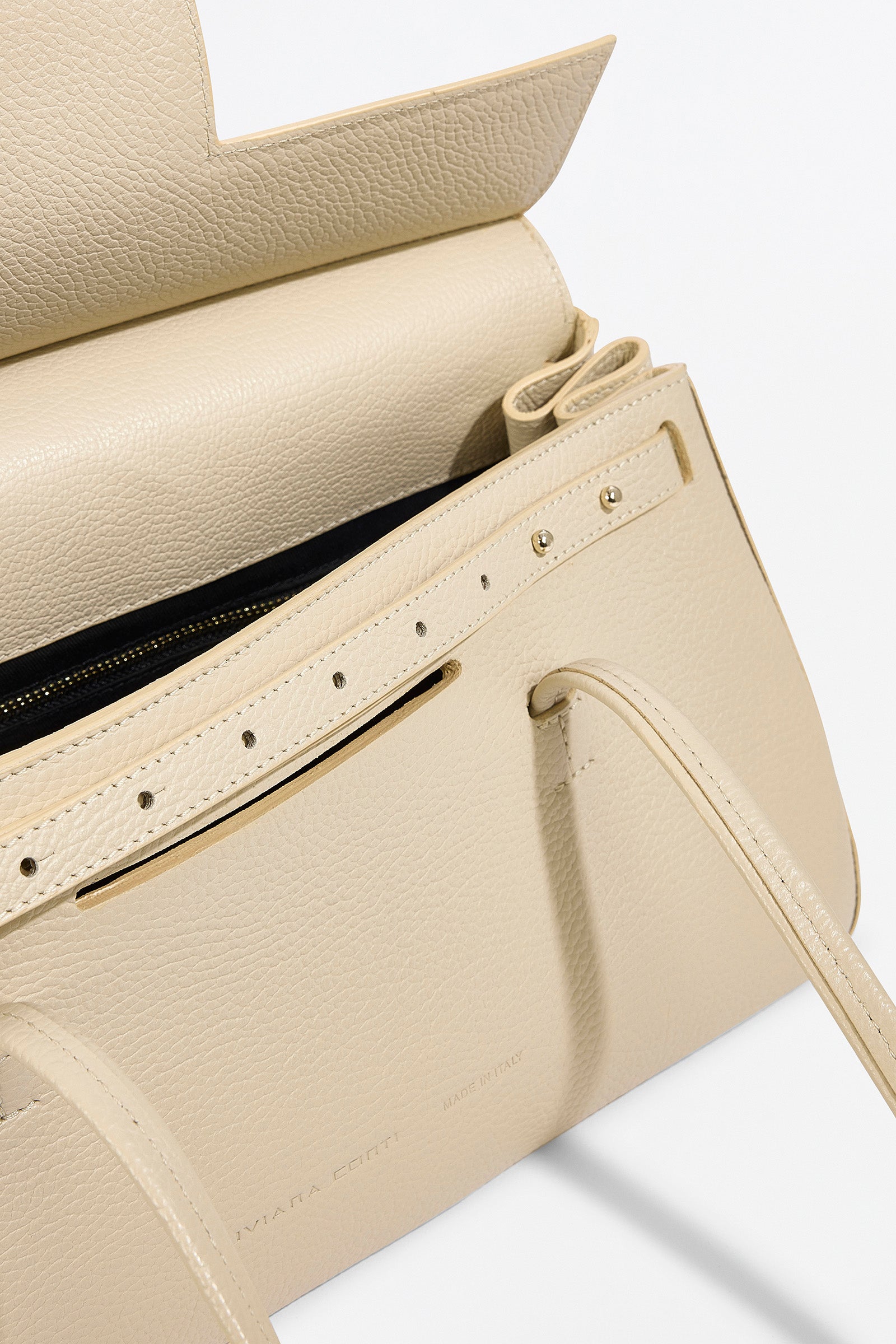 MEDIUM HANDBAG