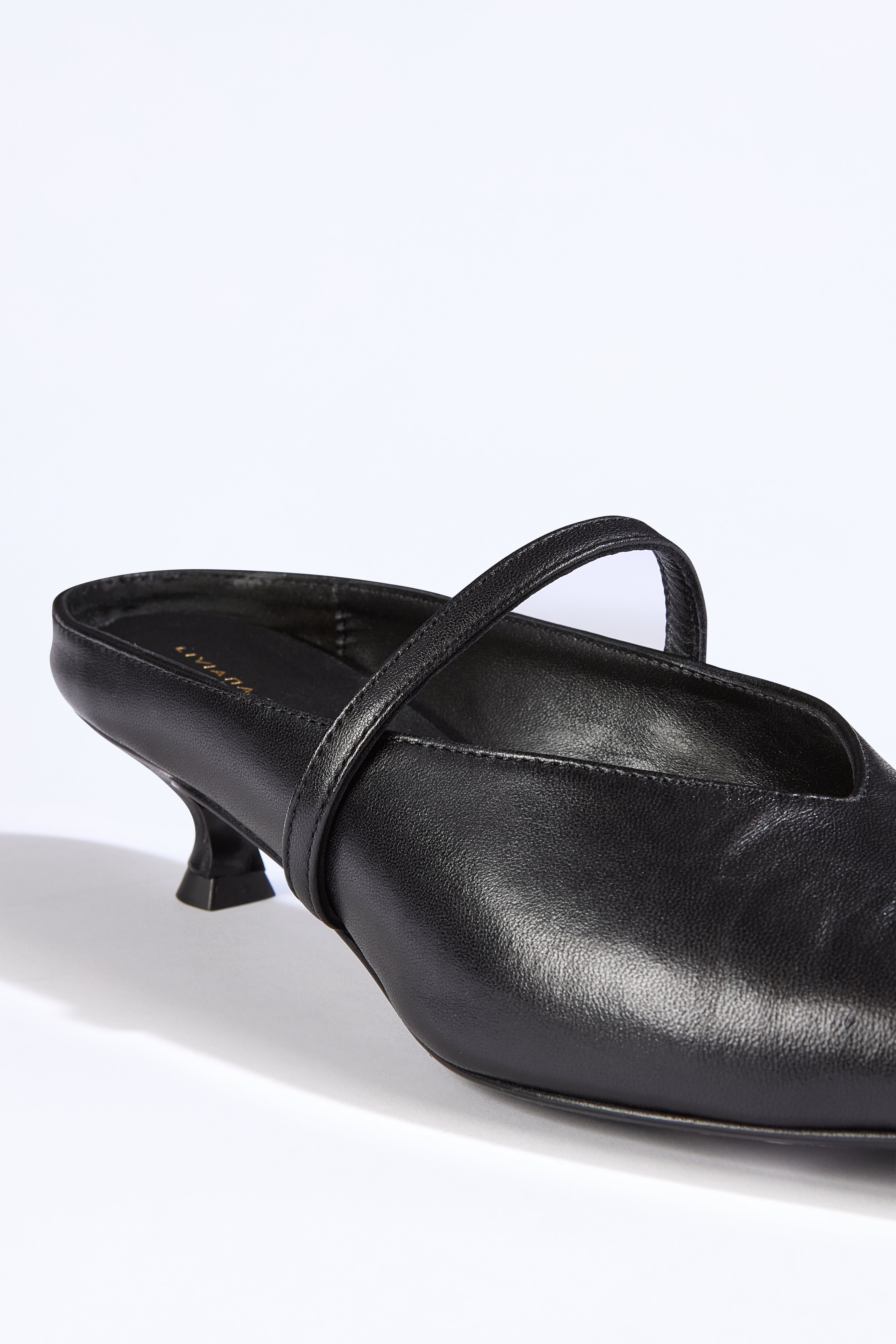MULES GILDA