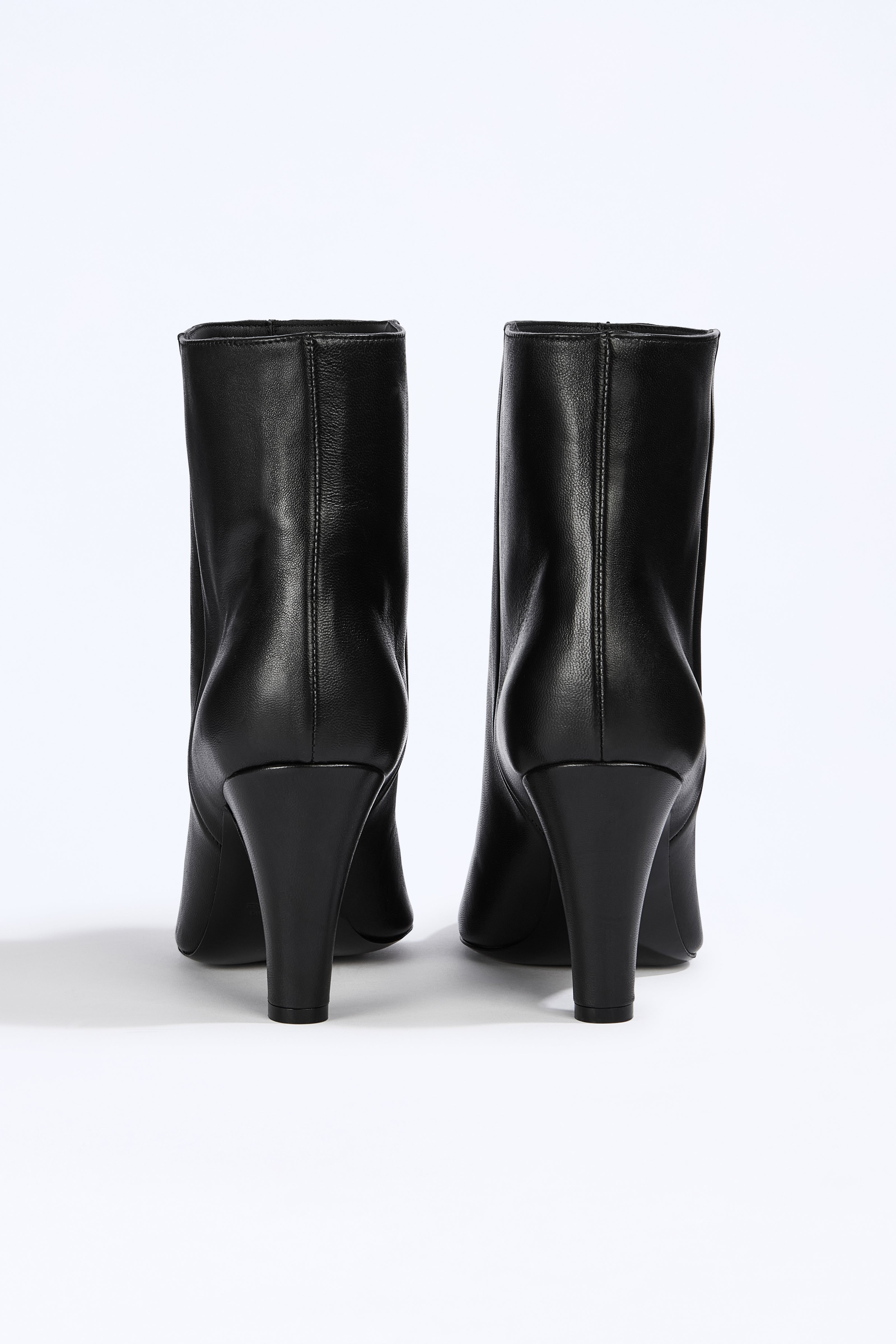 DENISE ANKLE BOOTS