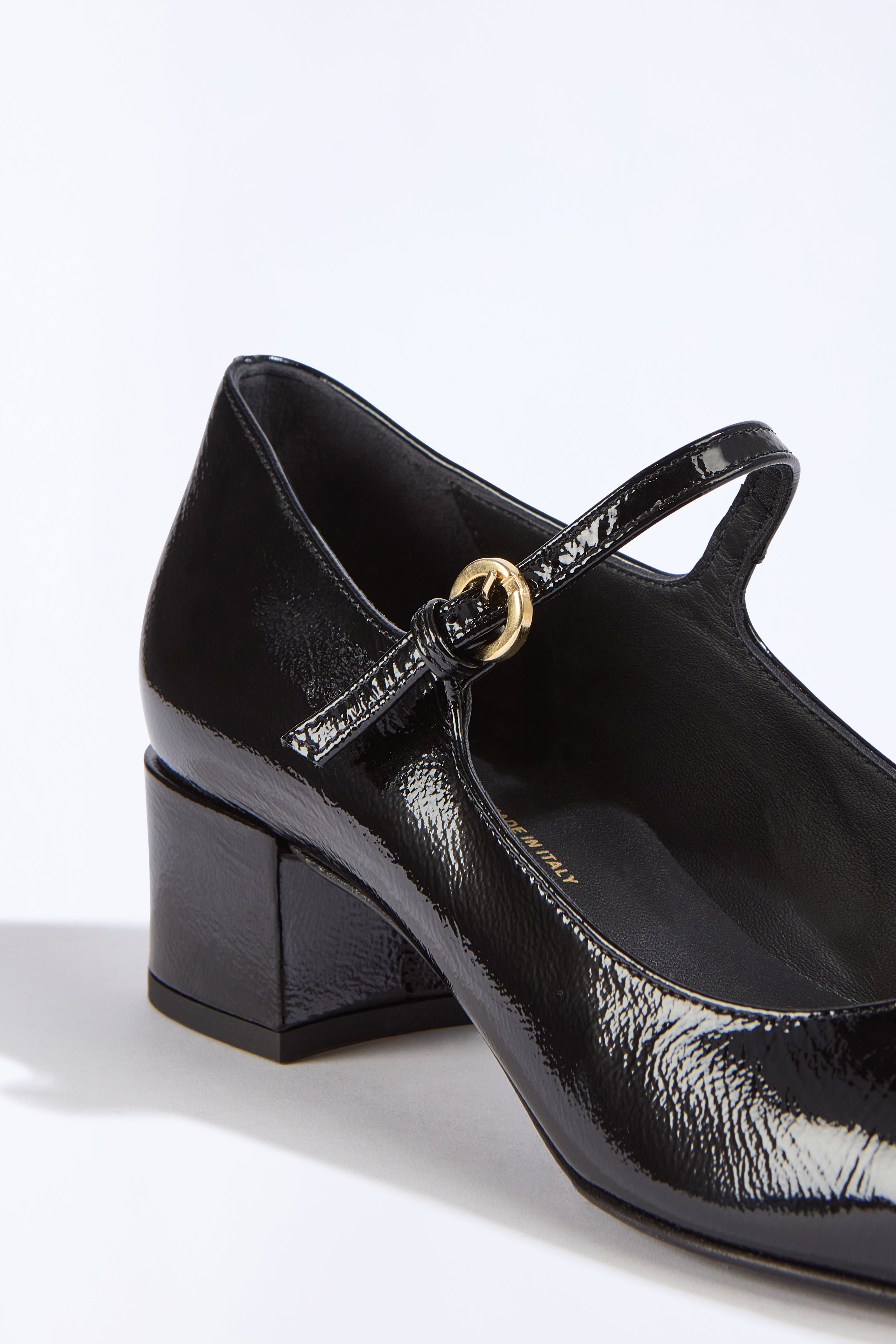 MARY JANE PUMPS