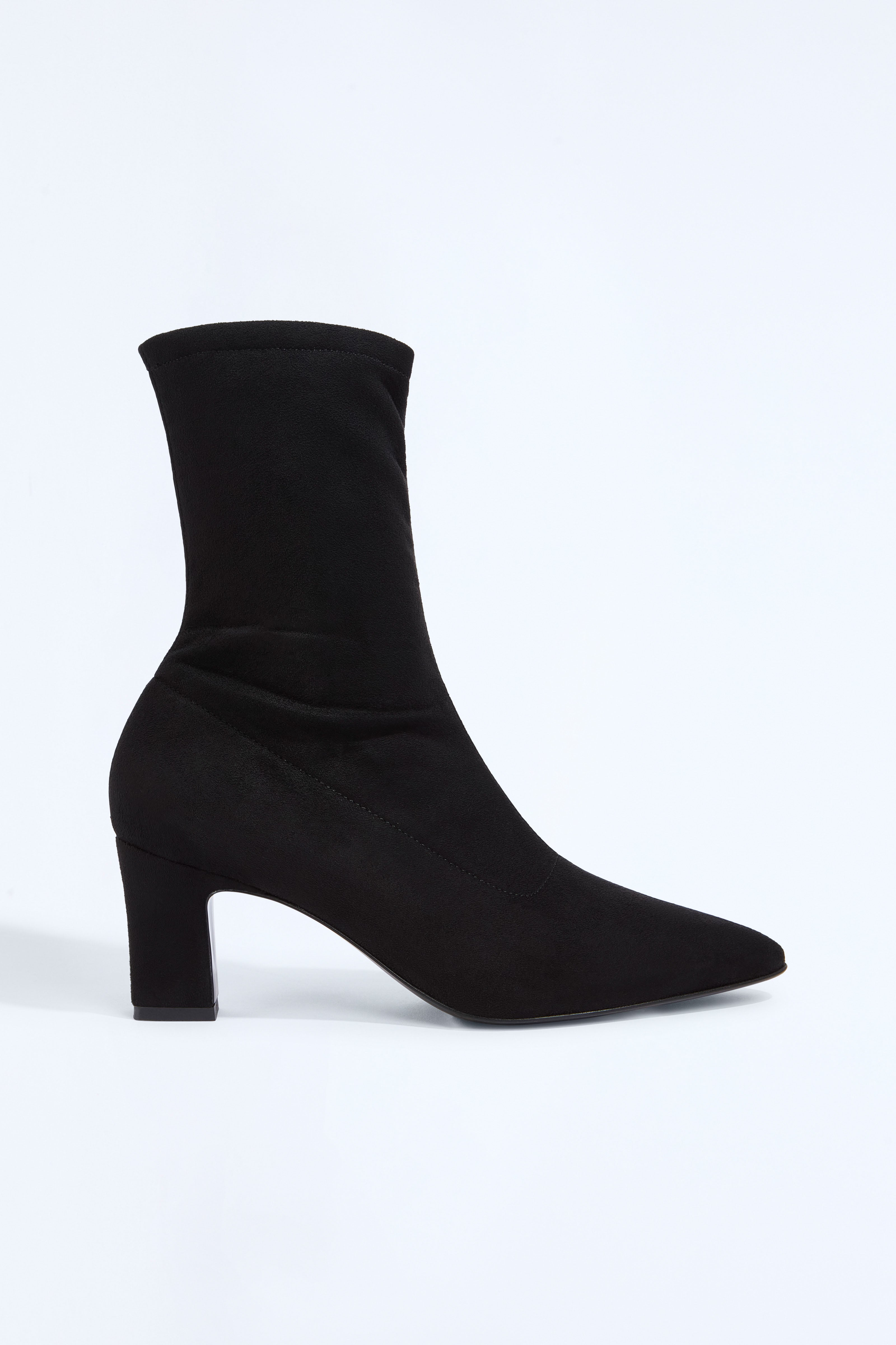 ELLIE ANKLE BOOTS