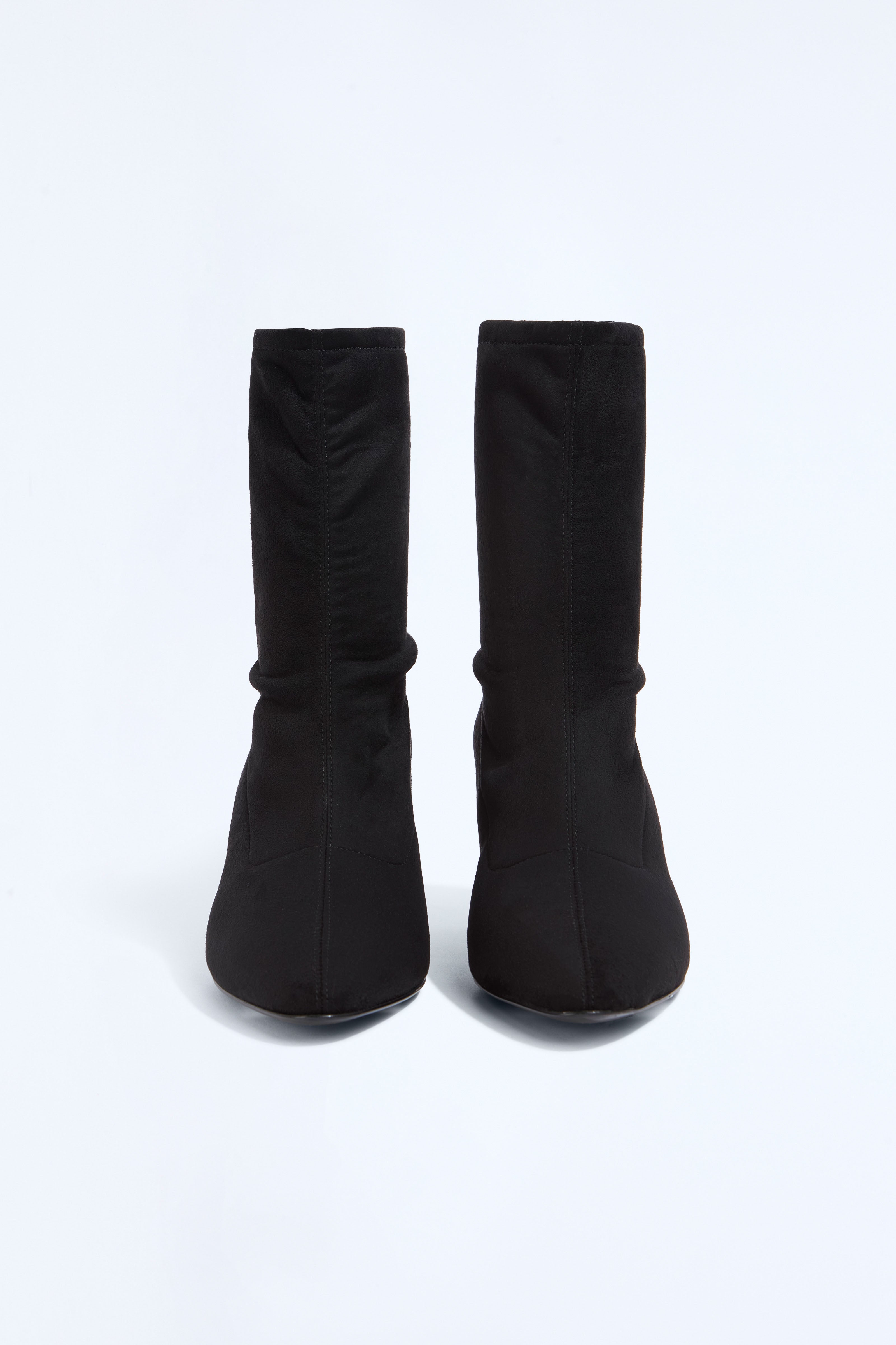 ELLIE ANKLE BOOTS