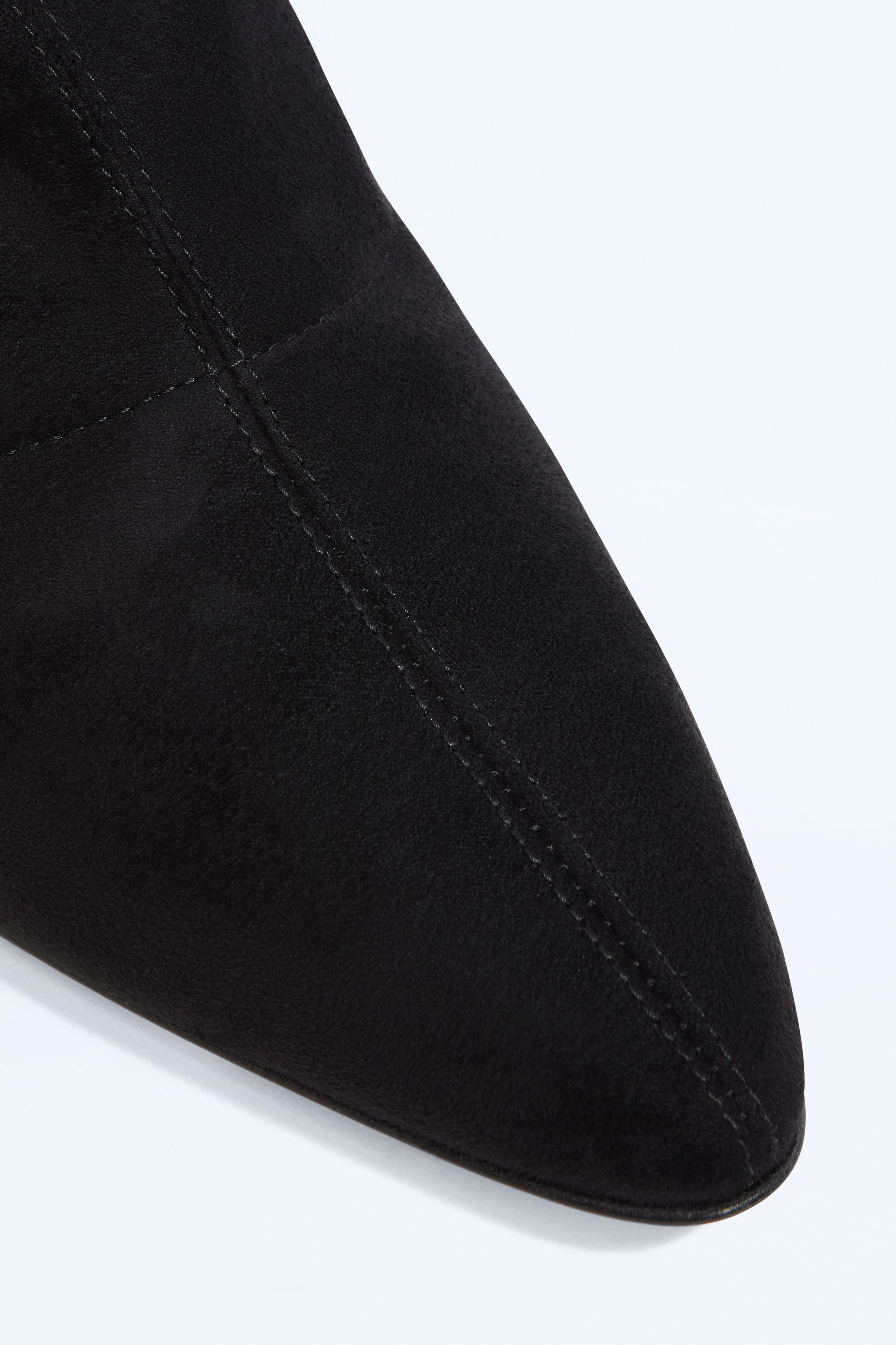 ELLIE ANKLE BOOTS