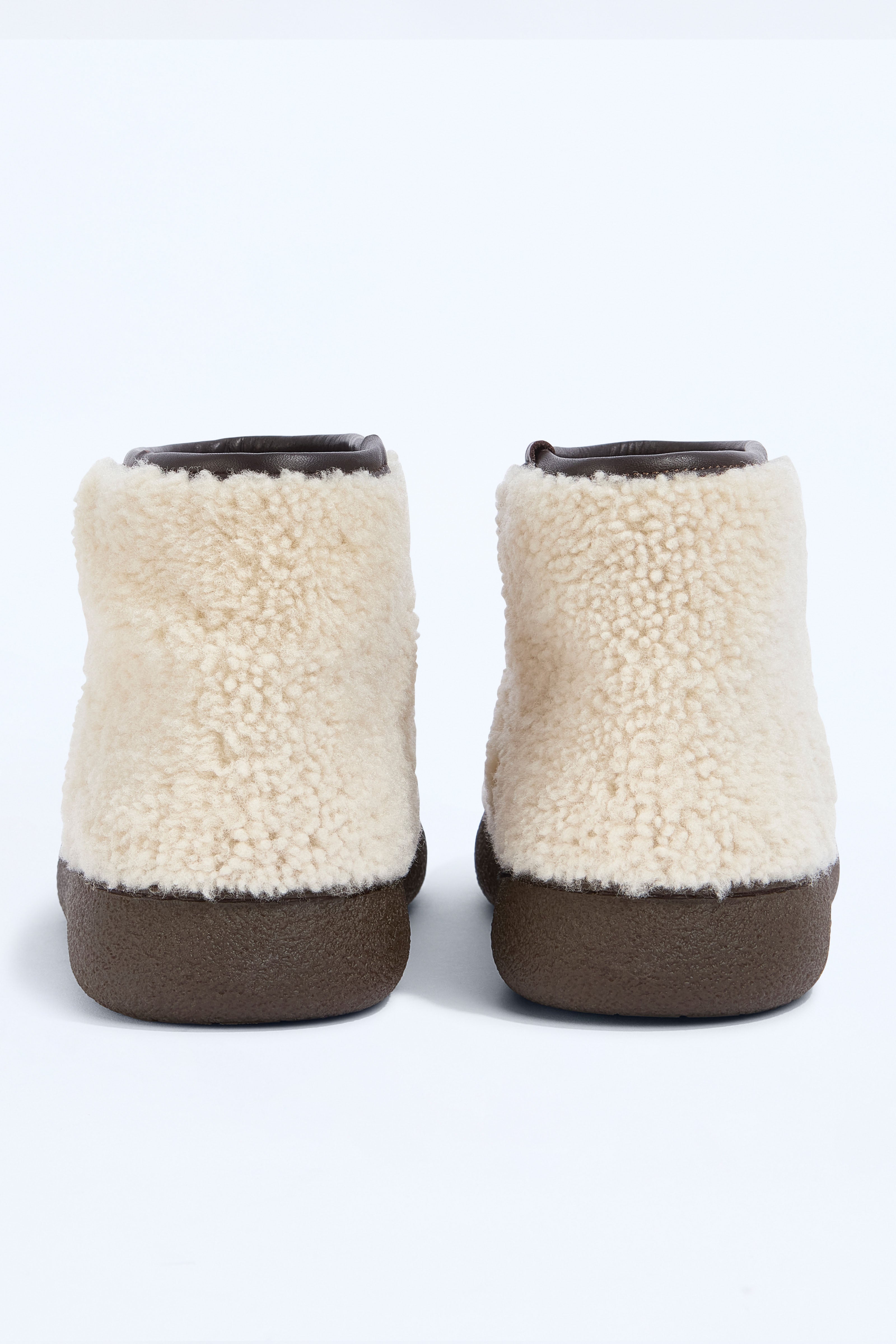 MELANIE BOOTS
